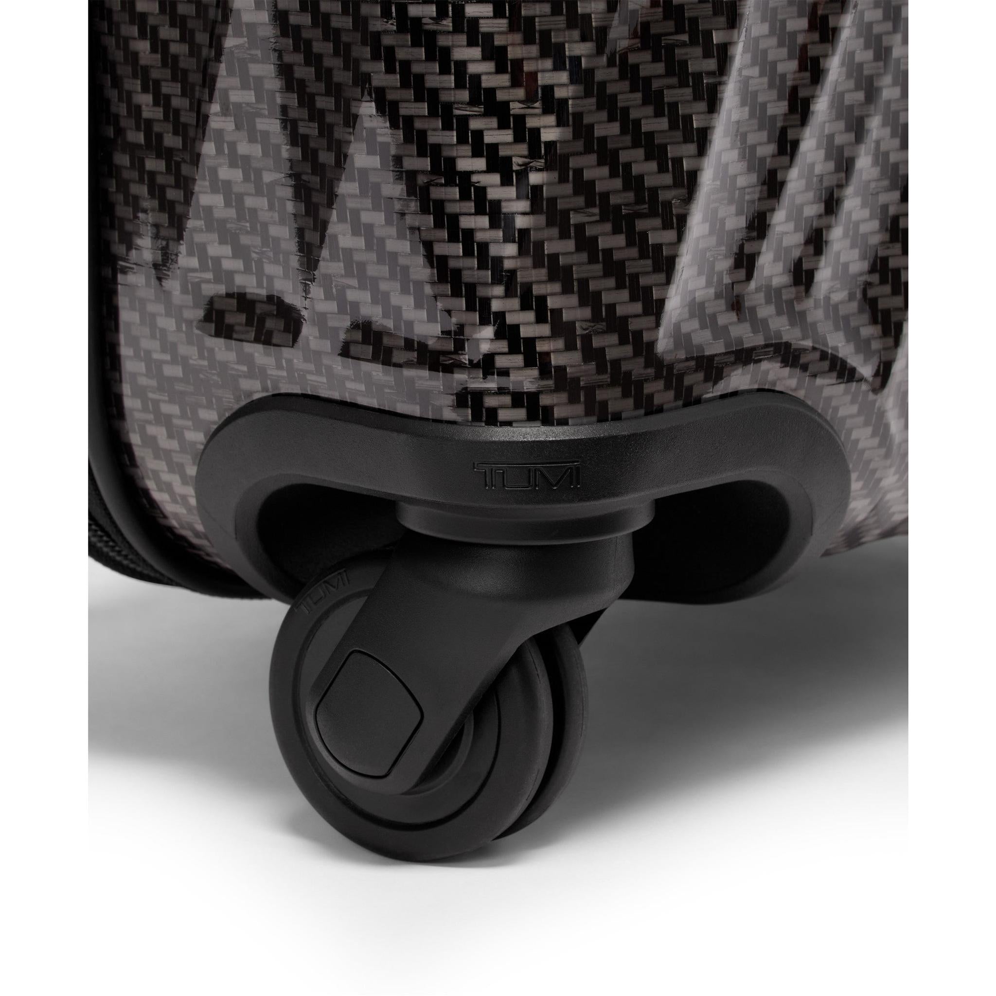 TUMI 19 Degree Lite International 4 Wheel Carry On Luggage - Lightweight Expandable Suitcase for Business Travel & Weekend Getaways