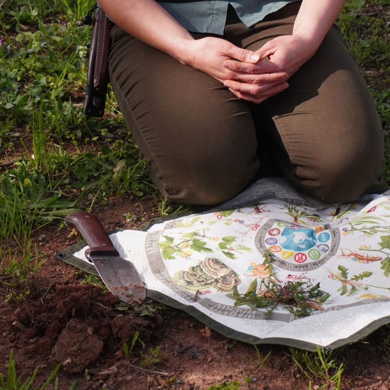 Wazoo Survival Gear Foraging Ground Cloth - Waterproof & Lightweight Outdoor Gathering Mat for Camping, Hiking, and Wilderness Survival