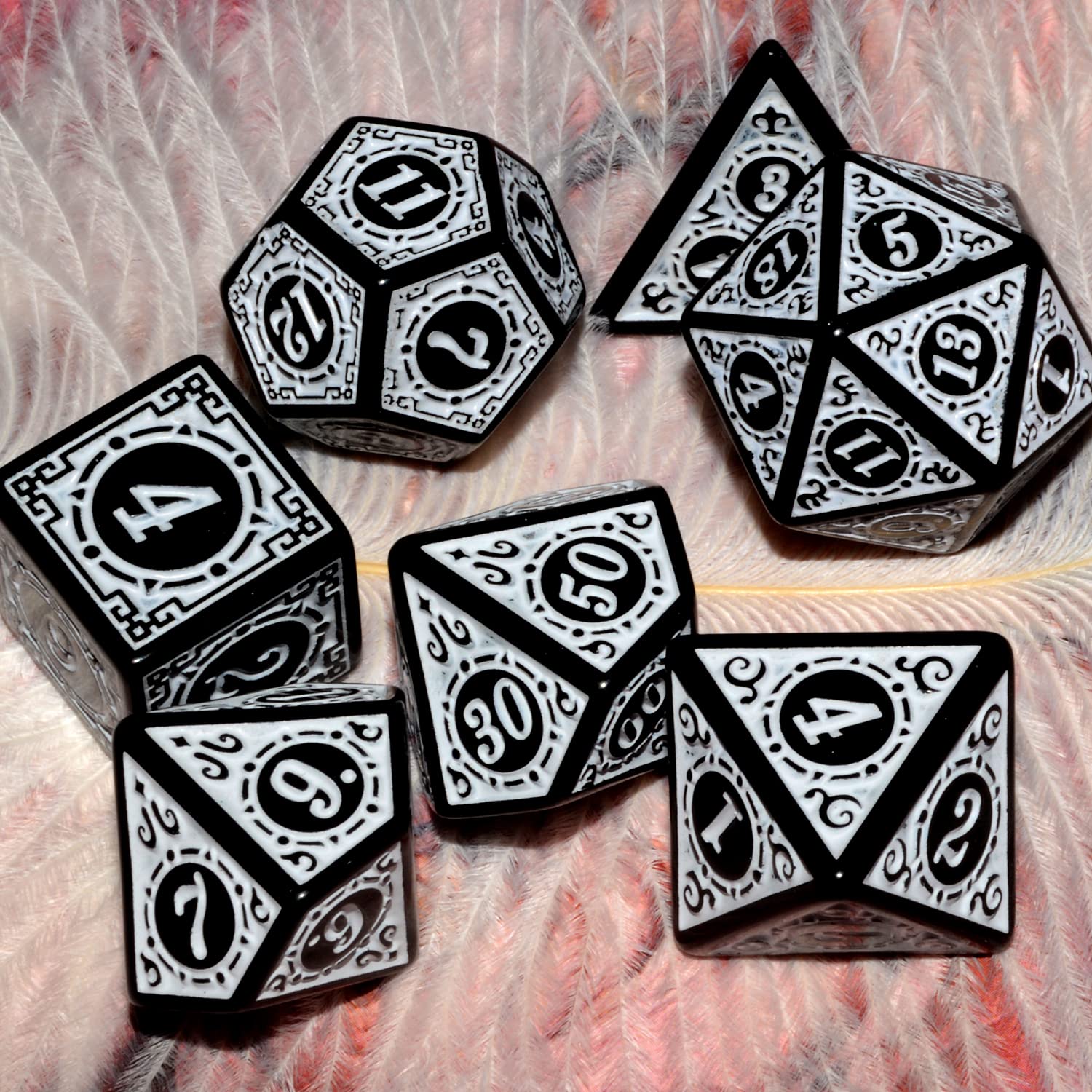 Premium White & Black DND Dice Set - 7-Piece Polyhedral RPG Dice for Dungeons & Dragons, Pathfinder & Tabletop Board Games - Perfect for Gifts, Campaigns & Game Nights