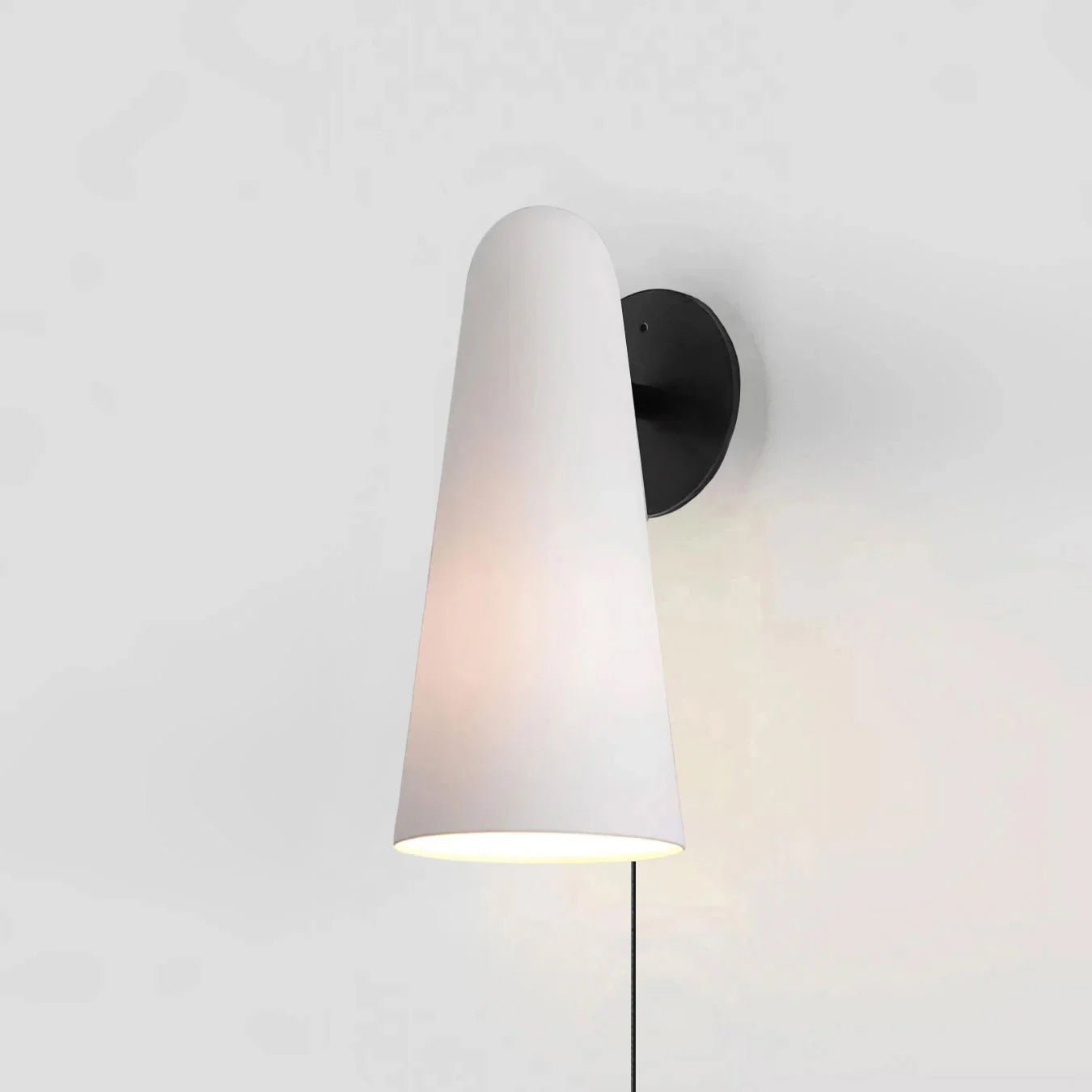 Vintage Conical Glass Wall Sconce Plug-in Light Fixture - Perfect for Bedroom, Living Room & Hallway Lighting