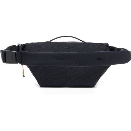 Peak Design Outdoor Sling 2L Black - Compact Camera Bag for Travel & Hiking - Waterproof Crossbody Sling Pack for DSLR, Mirrorless & Everyday Essentials