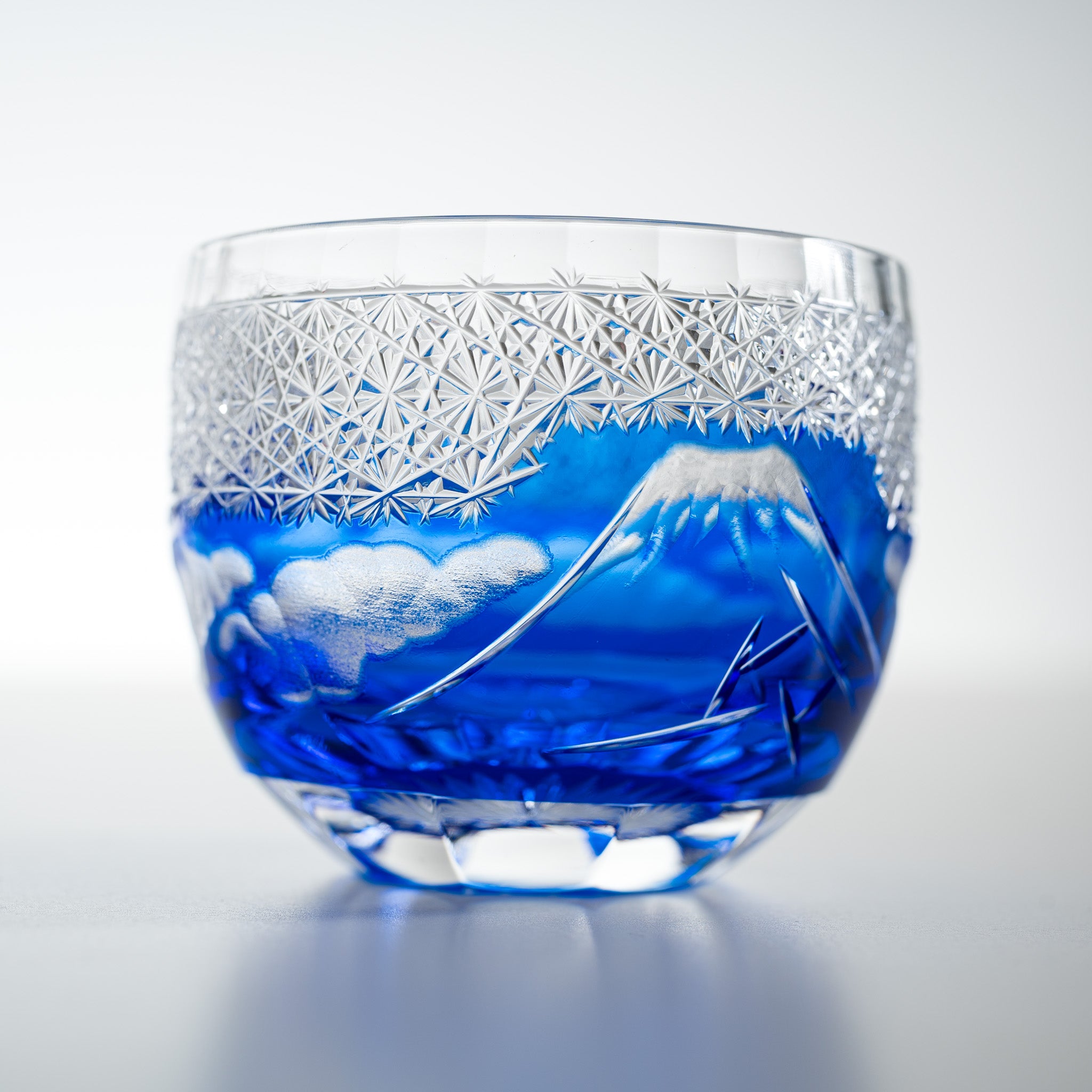 Premium Yamada Crystal Glass Sake Cups with Mt. Fuji Design - Elegant Blue Japanese Drinking Glasses for Sake, Cocktails & Special Occasions