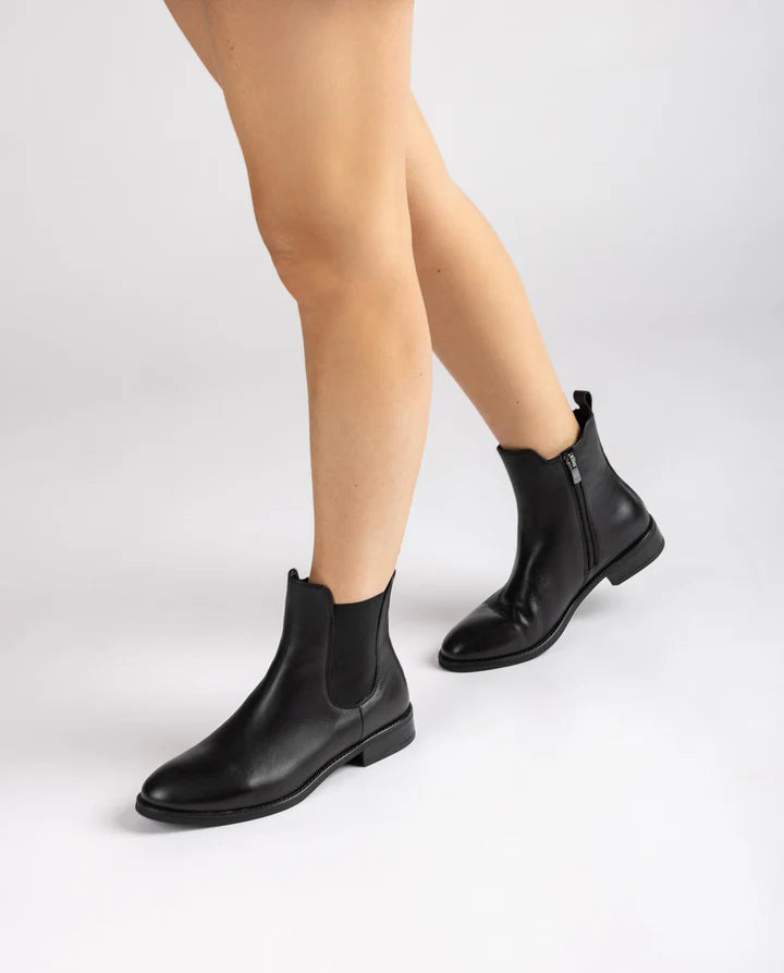 UNISA BARTY Women's Black Leather Ankle Boots - Stylish & Comfortable Low Heel Booties for Fall/Winter, Office Wear & Casual Outfits