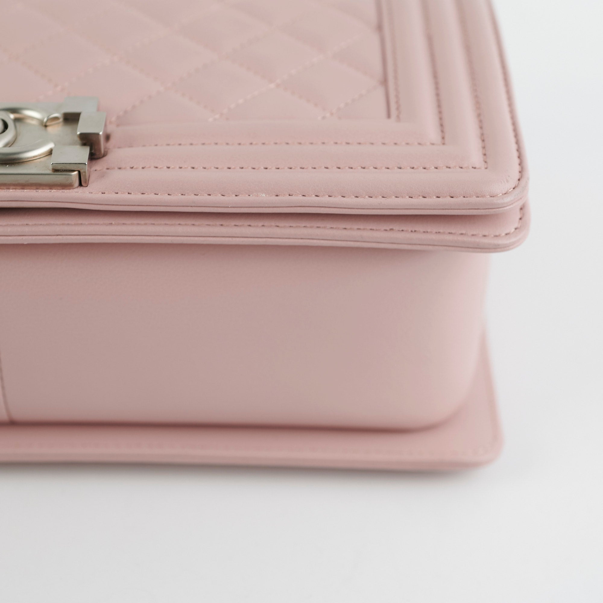 Chanel Old Medium Boy Bag in Pink Calfskin Leather - Luxury Crossbody Bag for Women, Perfect for Date Night & Special Occasions