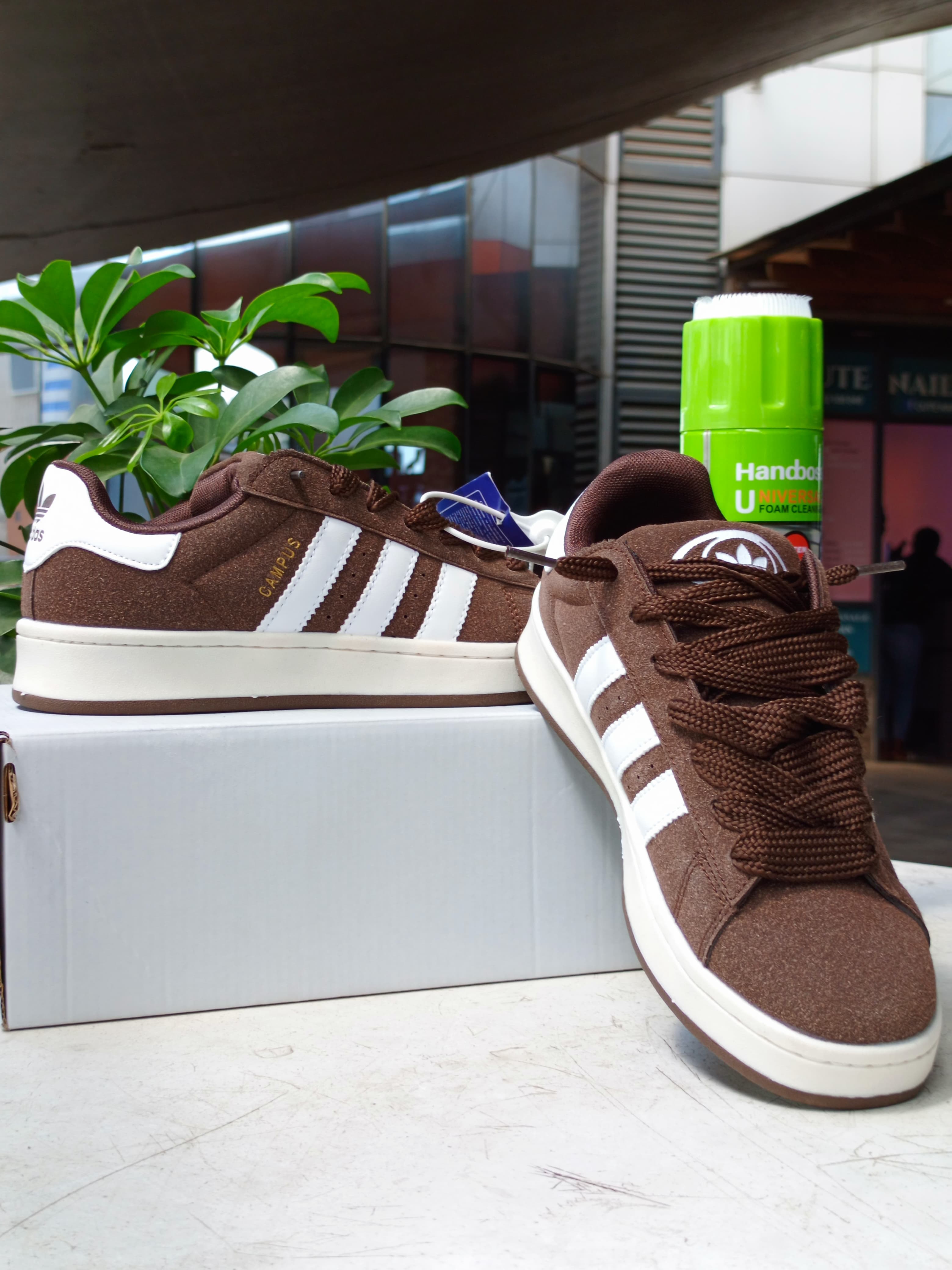 Adidas Campus Sneakers for Men & Women - Brown & White Retro Running Shoes for Casual Wear, Gym, and Street Style