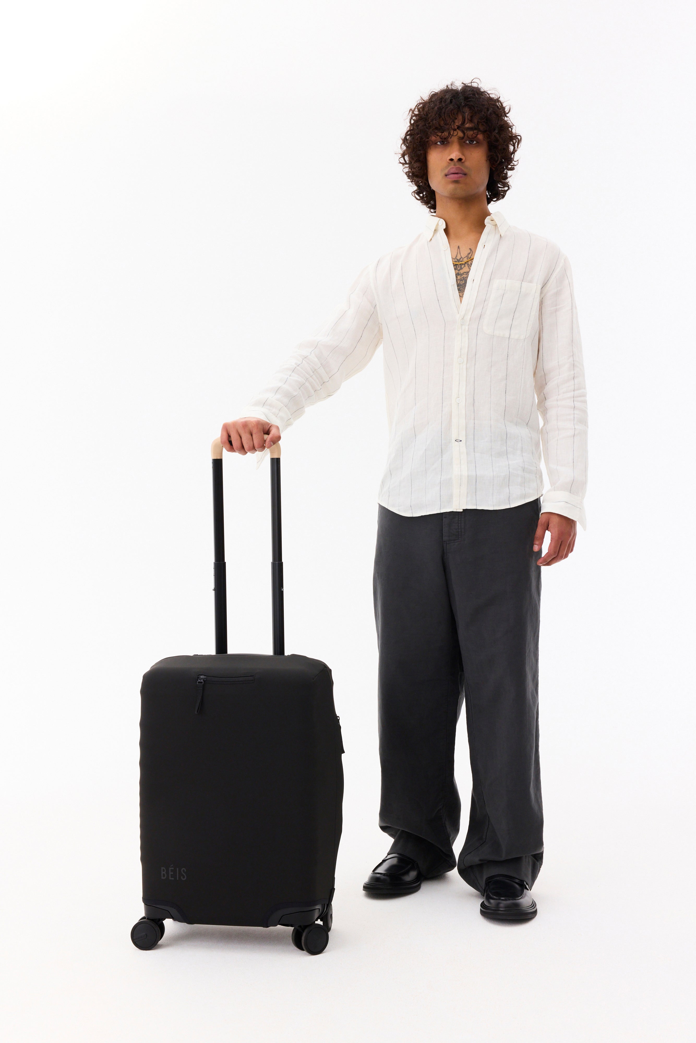 Black Carry On Luggage Cover - Waterproof & Scratch-Resistant Travel Suitcase Protector for Airplane, Train & Bus Trips