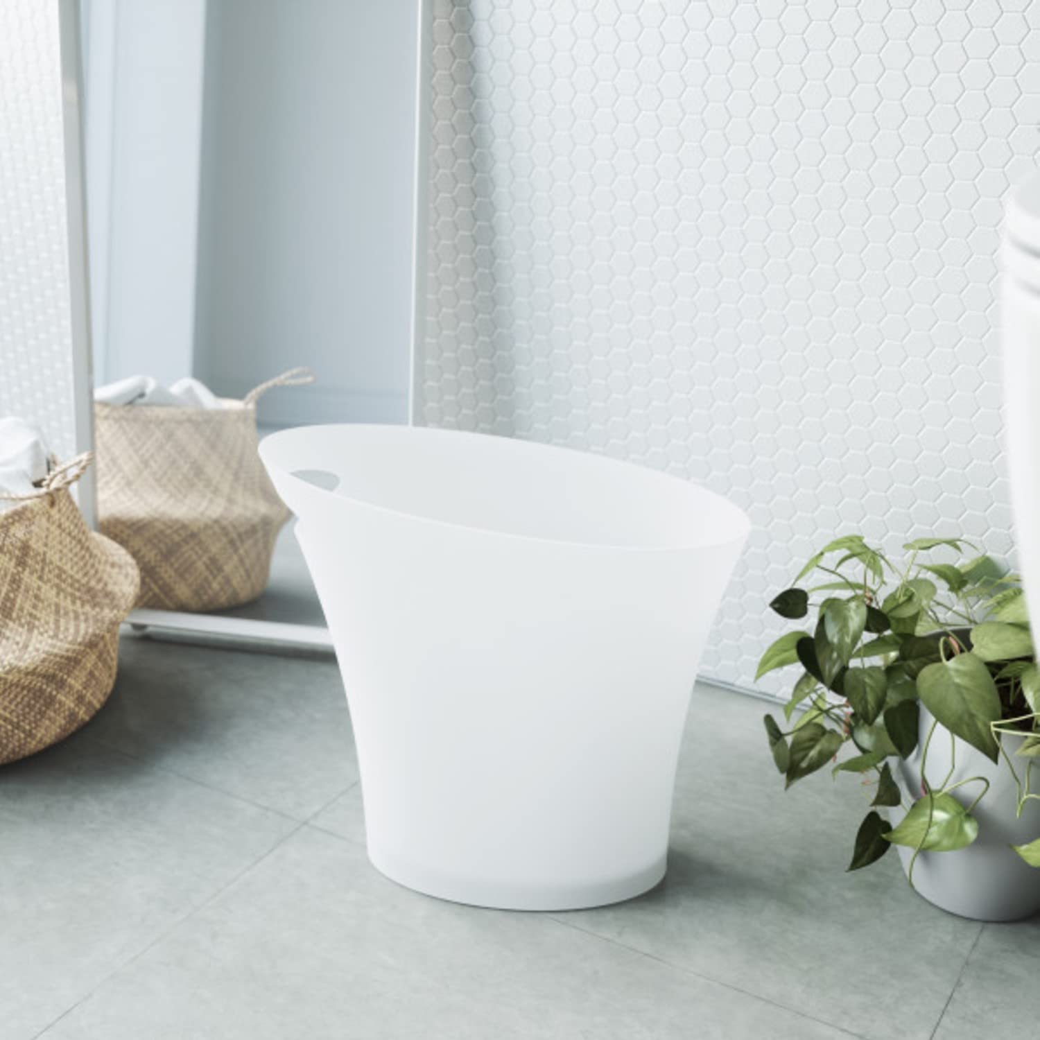Umbra Skinny Trash Can - 2 Gallon Small Garbage Bin with Modern Design for Bathroom, Office & Kitchen - Sleek Black Waste Basket for Home & Office Use