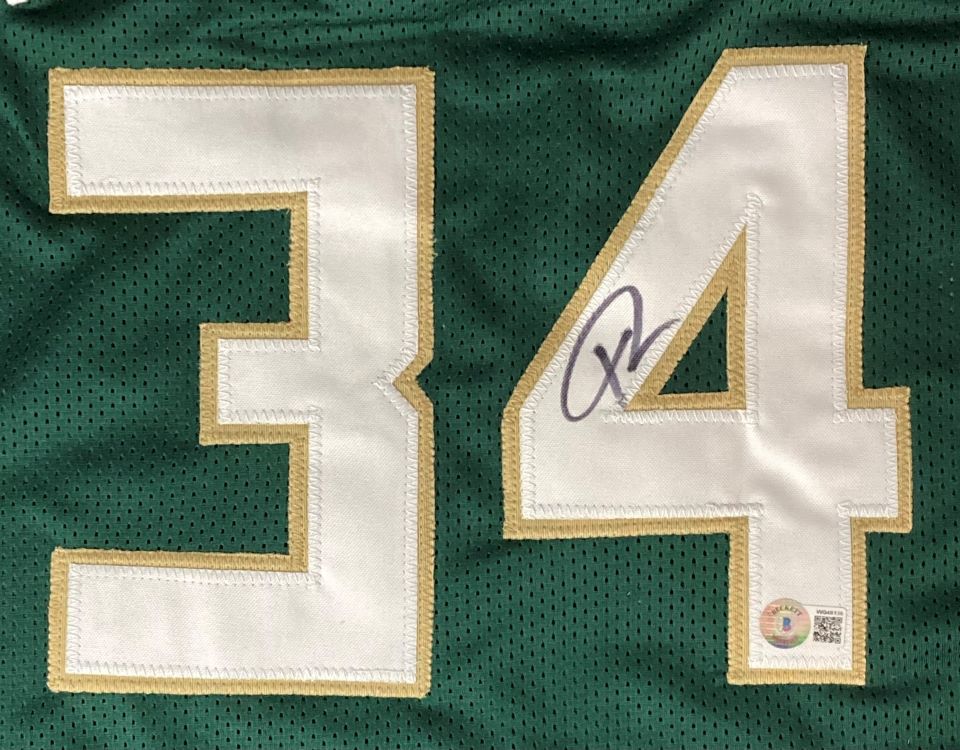 Authentic Giannis Antetokounmpo Milwaukee Bucks Signed Green Basketball Jersey - BAS ITP Certified - Perfect for NBA Collectors, Sports Memorabilia Displays & Bucks Fan Gifts