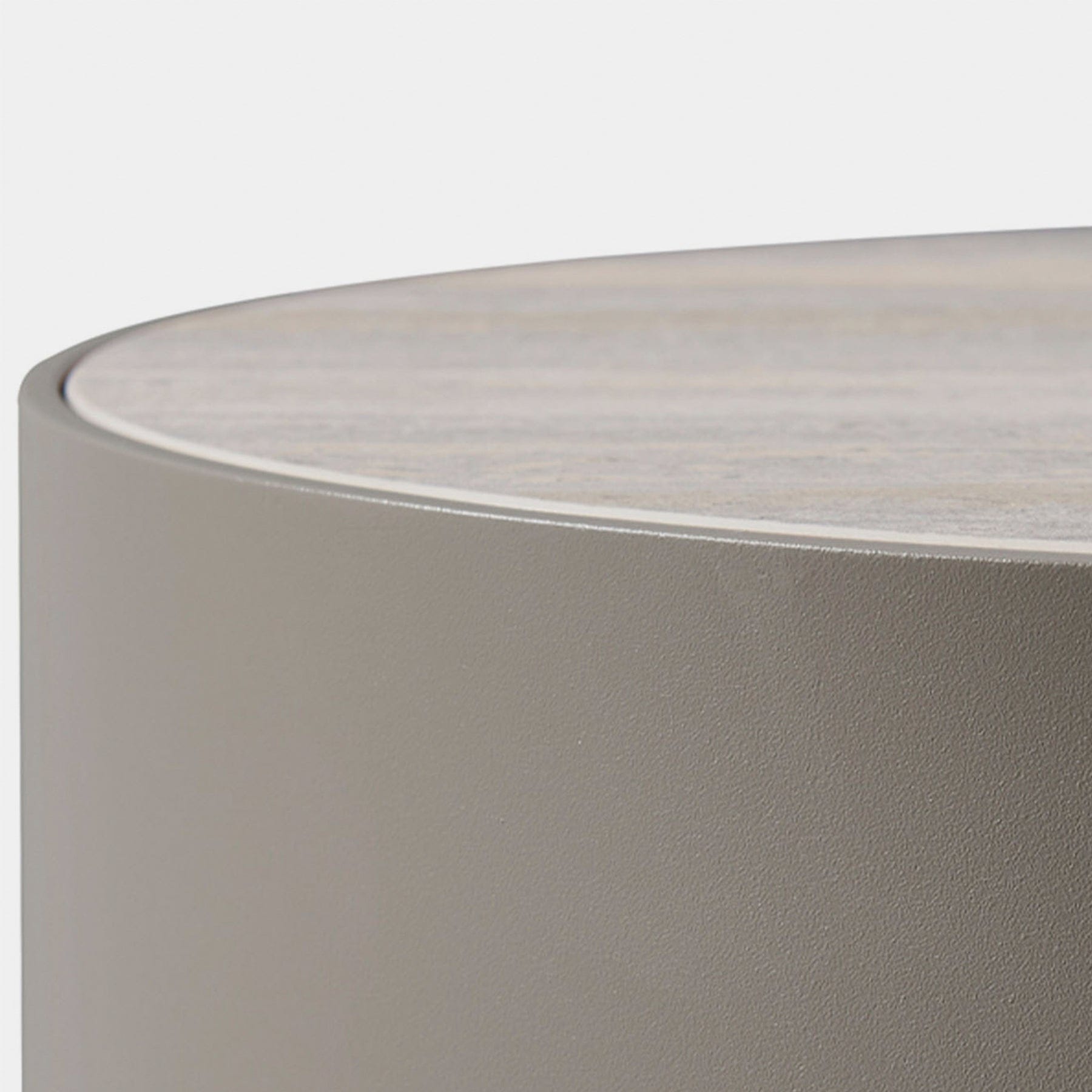 Antigua Outdoor Round Side Table - Durable Weather-Resistant Patio Furniture for Garden, Poolside & Backyard Relaxation