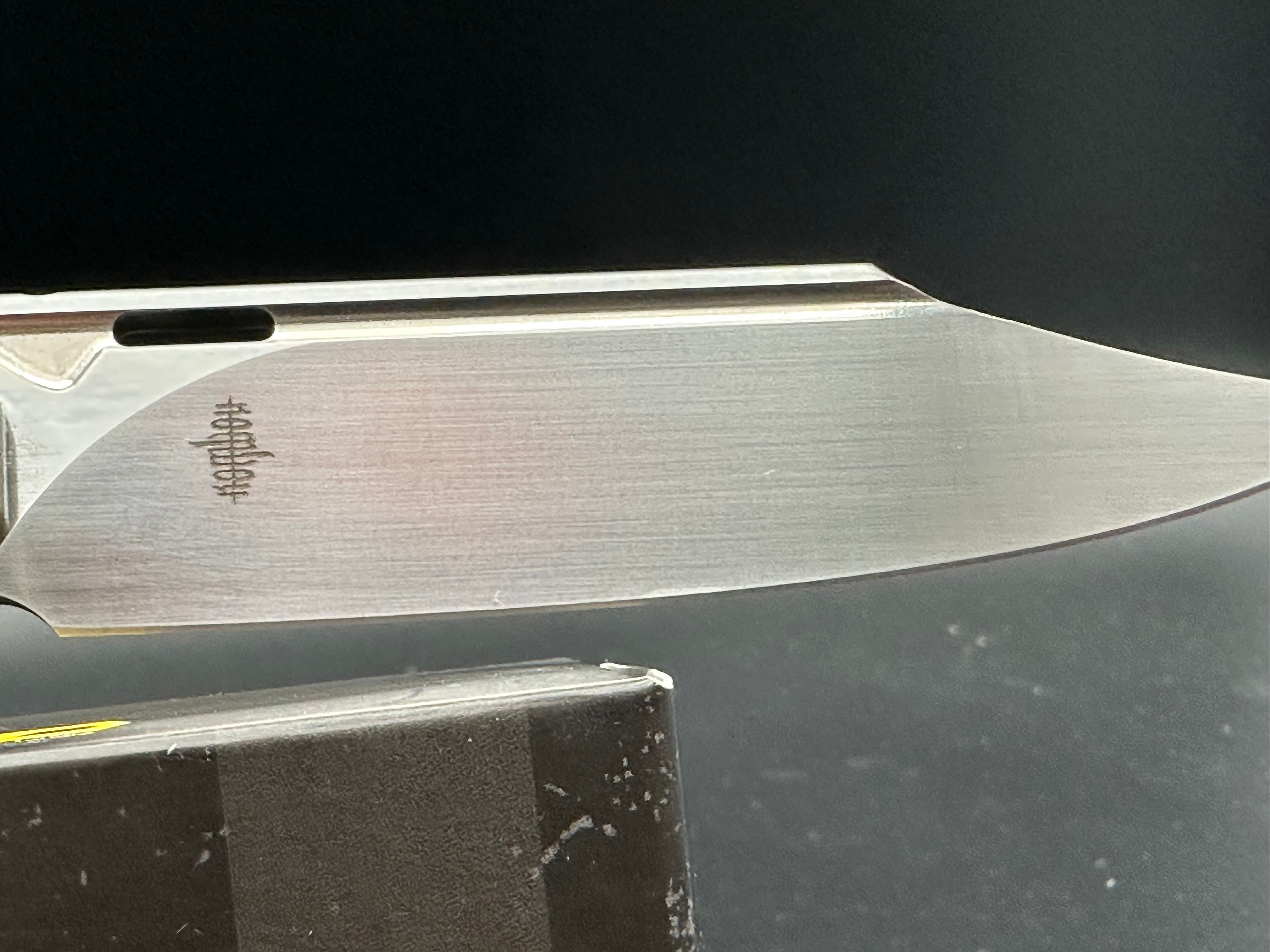 Bestech Fanga Folding Knife - Carbon Fiber & Beige G10 Handle - EDC, Outdoor, Survival, Tactical Gear