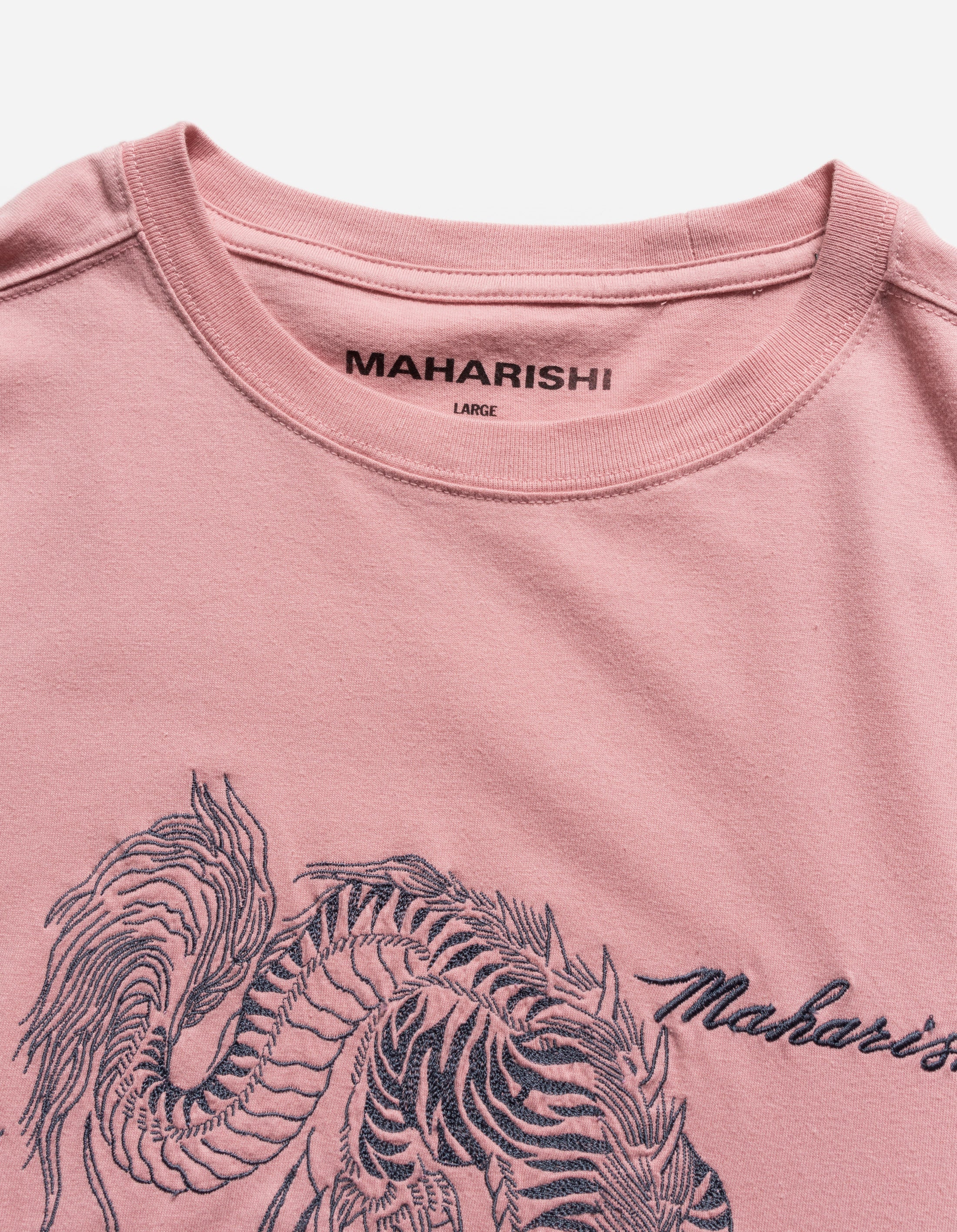6099 Tiger Dragon Graphic T-Shirt for Men & Women - Soft Cotton Pink Tee - Cool Anime Streetwear for Casual Wear & Cosplay
