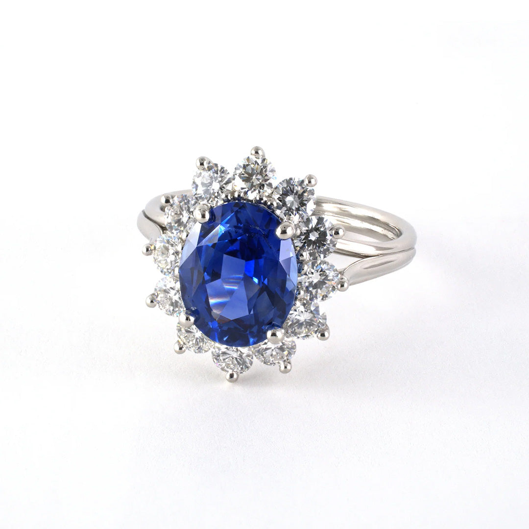 Exquisite Ceylon Sapphire & Diamond Cluster Ring – 14K Gold Vintage Style Jewelry for Women | Perfect for Engagement, Anniversary & Special Occasions