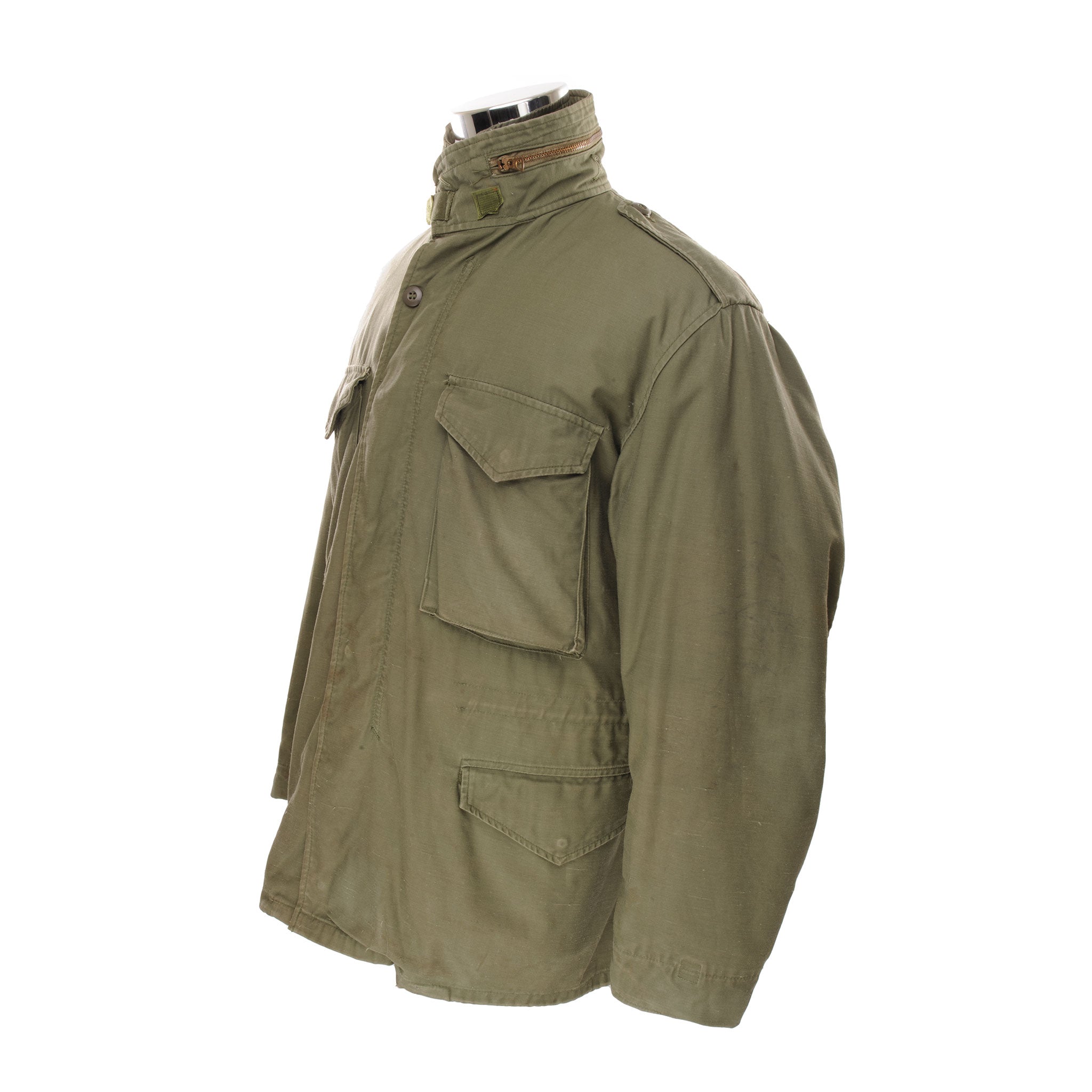 Vintage US Army M-1965 M65 Field Jacket - Medium Regular Size with Liner - Military Green Tactical Outerwear for Men - Perfect for Outdoor Adventures, Camping, and Casual Wear