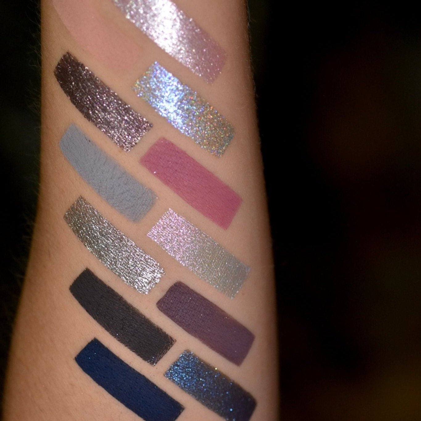 Snow Moon Eyeshadow Palette - 18 Highly Pigmented Matte & Shimmer Shades for Stunning Eye Looks | Perfect for Day to Night Makeup, Parties & Special Occasions