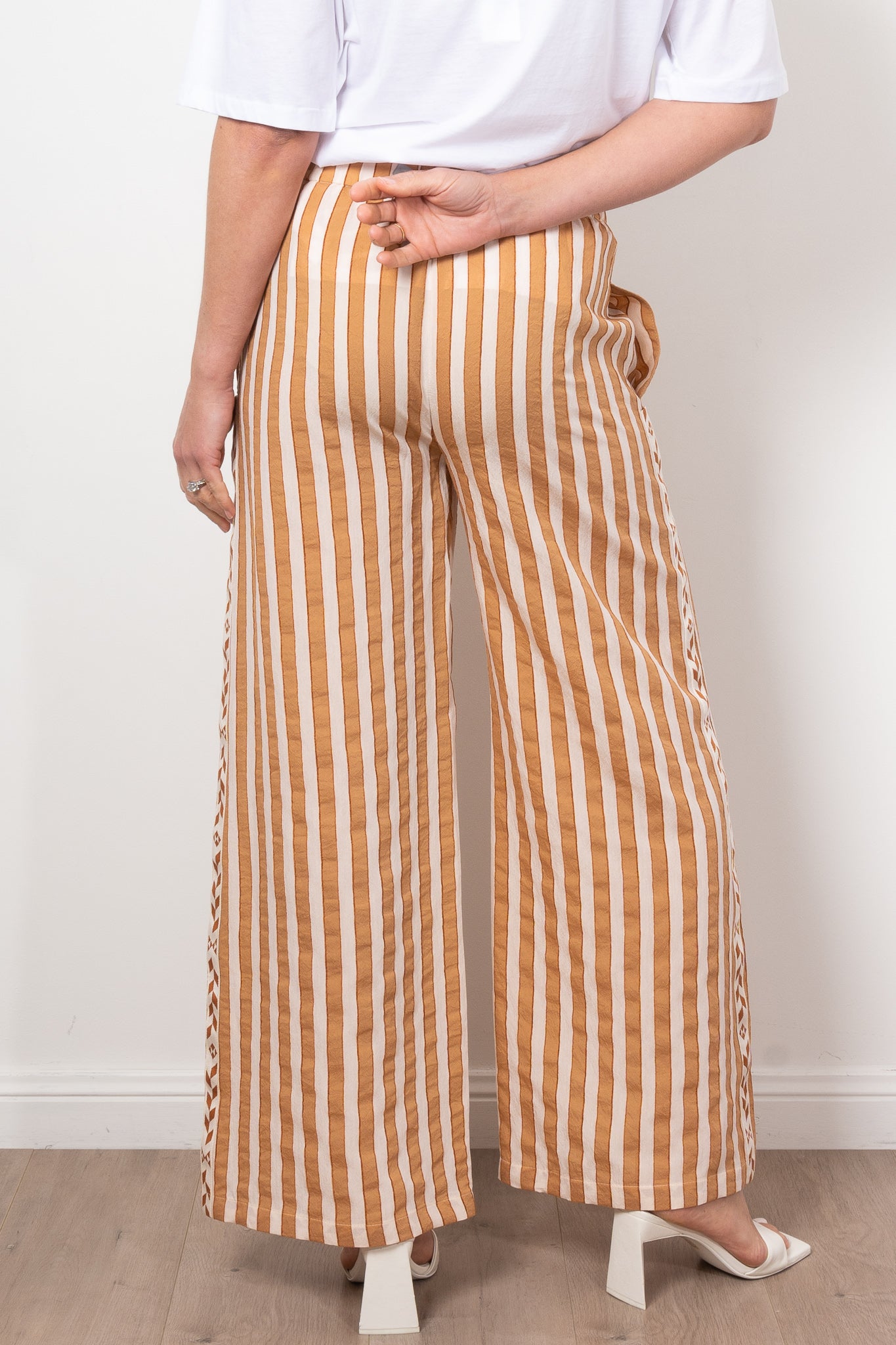 Stylish Trelise Cooper Half Cut Pants for Women - High Waist Comfortable Trousers for Office, Casual & Party Wear