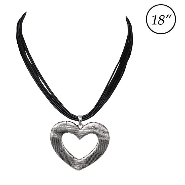 Elegant Silver Heart Pendant Necklace Set for Women - Perfect for Valentine's Day, Anniversary & Romantic Gifts