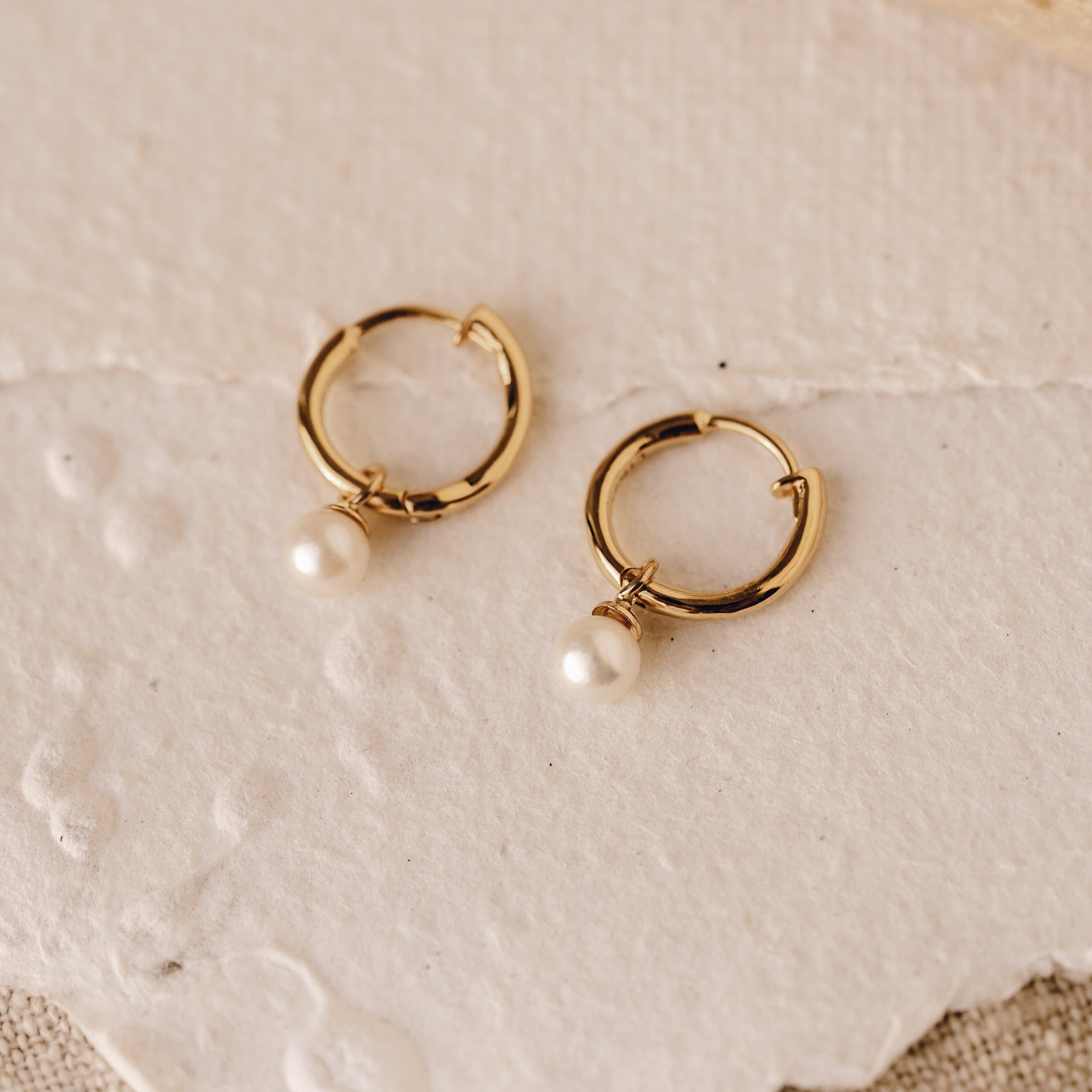 Pearl Huggie Earrings for Women - Elegant & Minimalist Gold Hoop Earrings with Freshwater Pearls | Perfect for Everyday Wear, Office, Date Night & Special Occasions