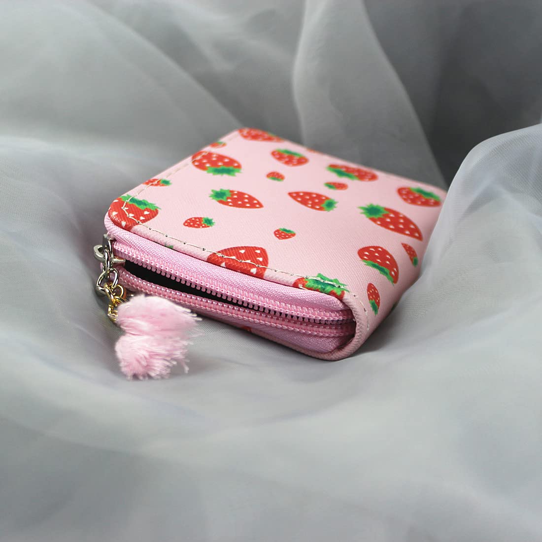 Mayebridge Women's PU Leather Strawberry Zipper Wallet - Cute Purse for Girls & Women - Perfect for Everyday Use, Travel, and Gifts (Strawberry)