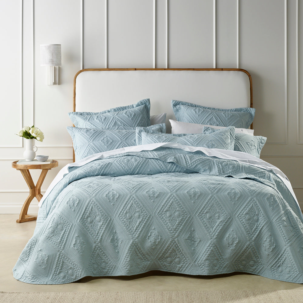 Aspen Sky Blue Bedspread Set | Super King Size | Soft & Breathable Cotton | Luxury Bedding for Master Bedroom | Perfect for Home Decor & Guest Room