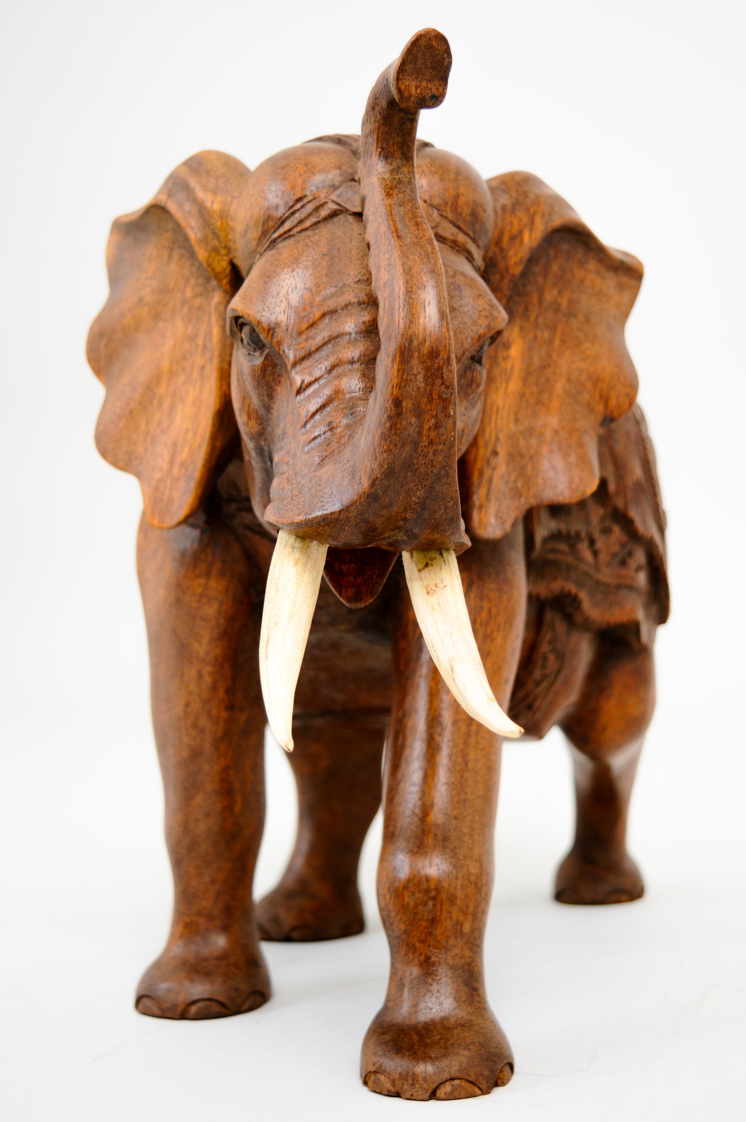 Hand Carved Wooden Elephant Statue - 16 Inch Natural Wood Home Decor for Living Room, Bedroom, Office - Perfect Gift for Elephant Lovers & Feng Shui Decor