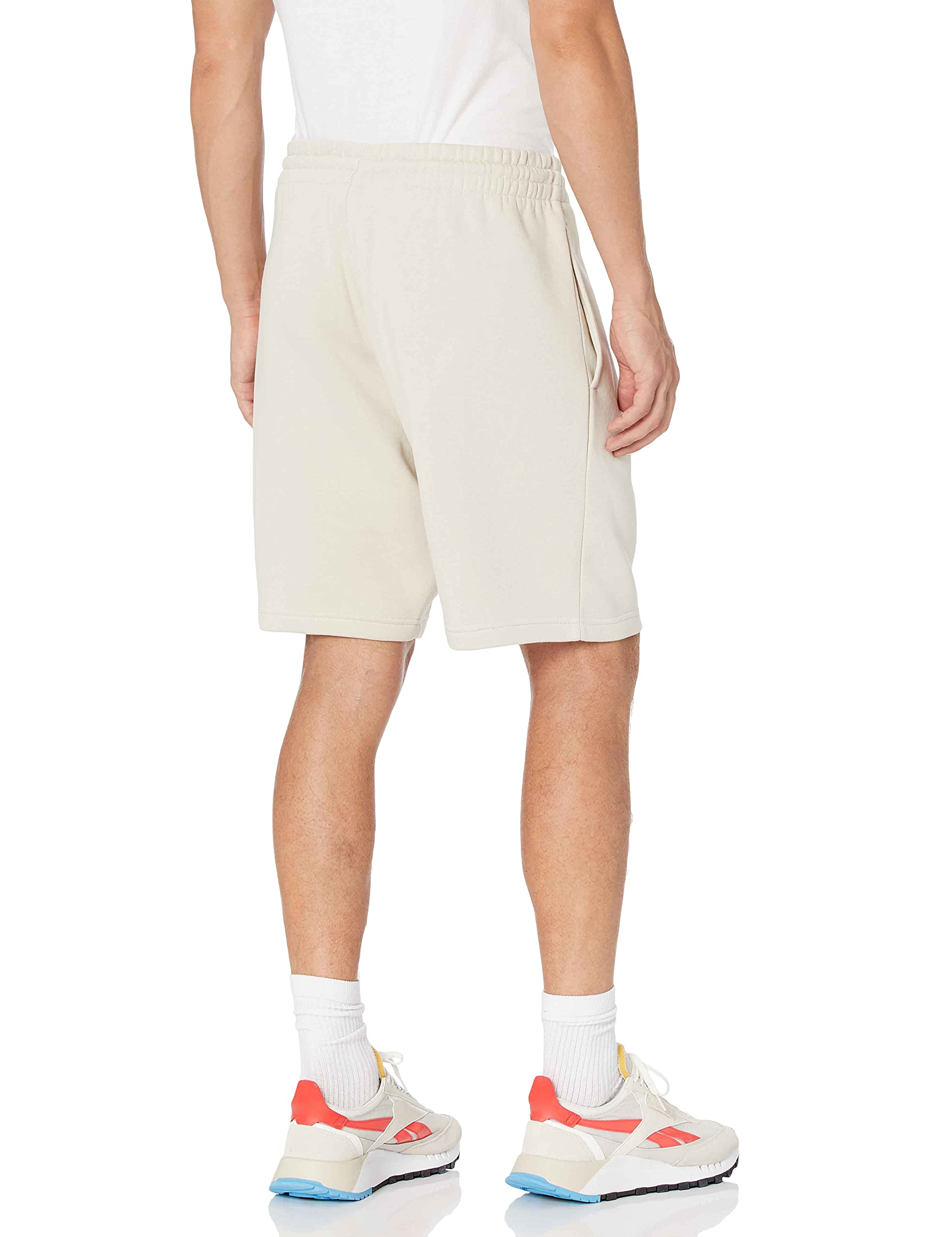 Reebok Men's Fleece Shorts - Comfortable Athletic Lounge Shorts for Running, Gym & Casual Wear | Soft Breathable Fabric for Workouts & Relaxation
