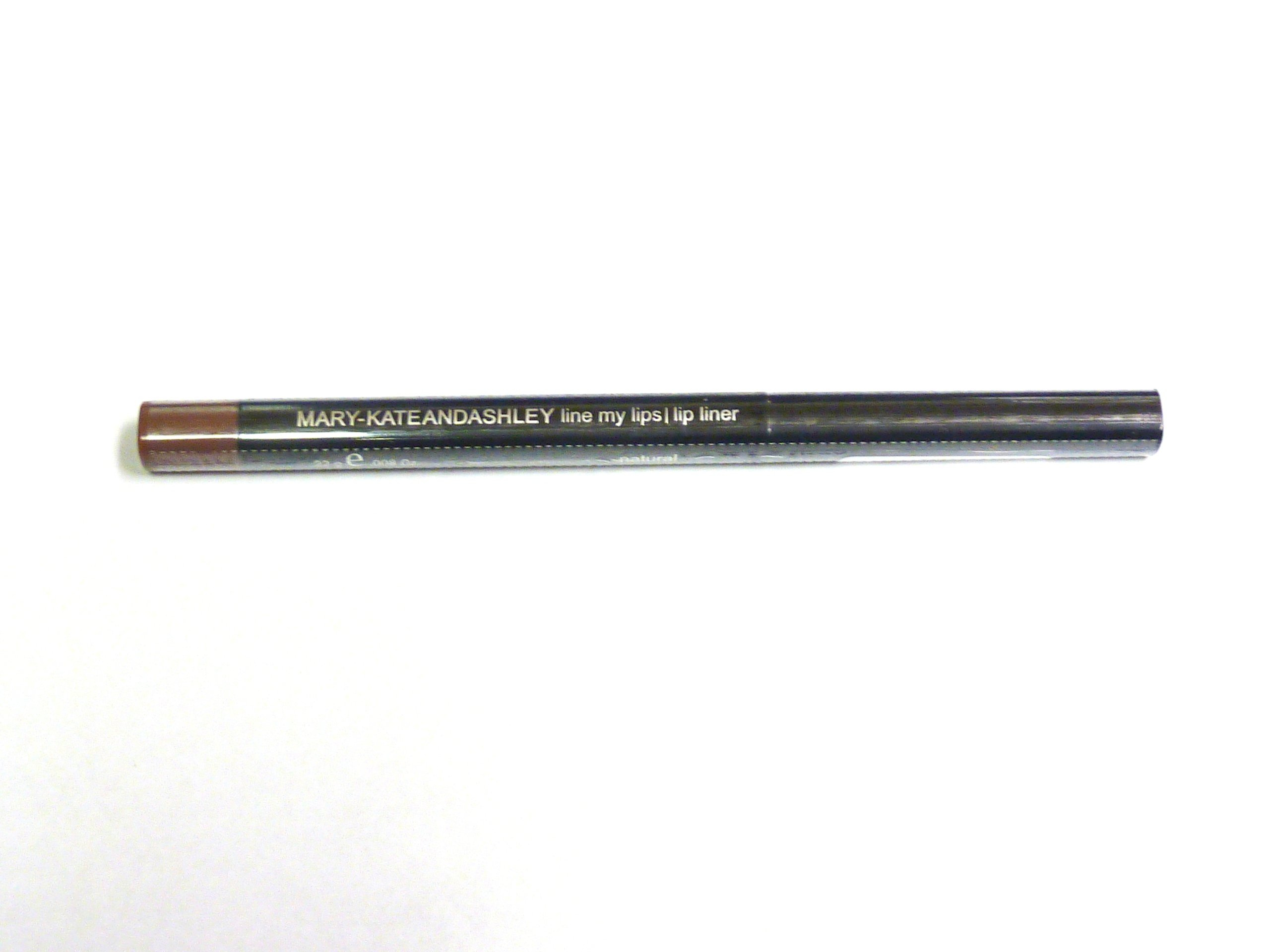 Line My Lips Lip Liner - Natural Shade, 1 Count | Long-Lasting Lip Pencil for Precise Definition & Full Lips | Perfect for Everyday Makeup & Night Out Looks