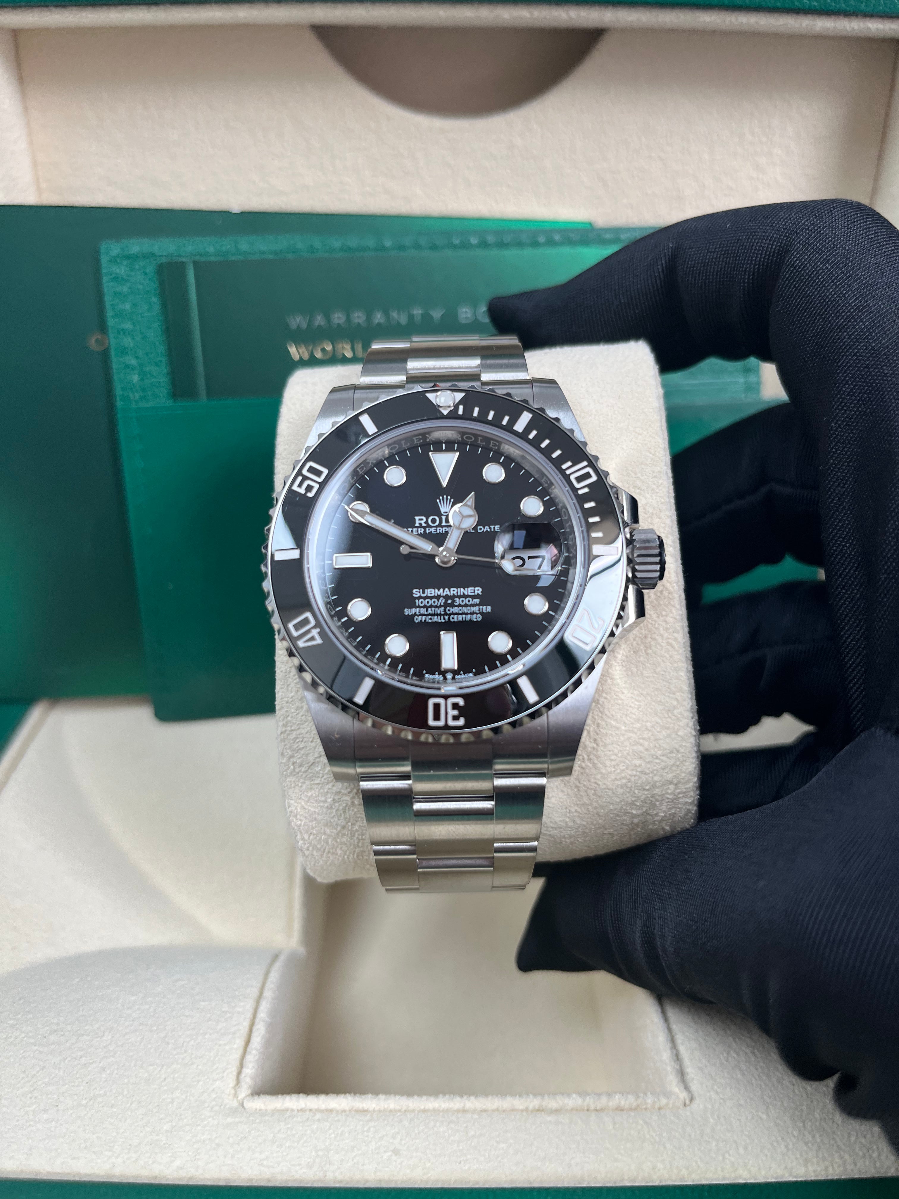 Rolex Submariner 41mm Stainless Steel Men's Watch with Date - Black Dial (Ref# 126610LN) | Luxury Dive Watch for Professional & Casual Wear