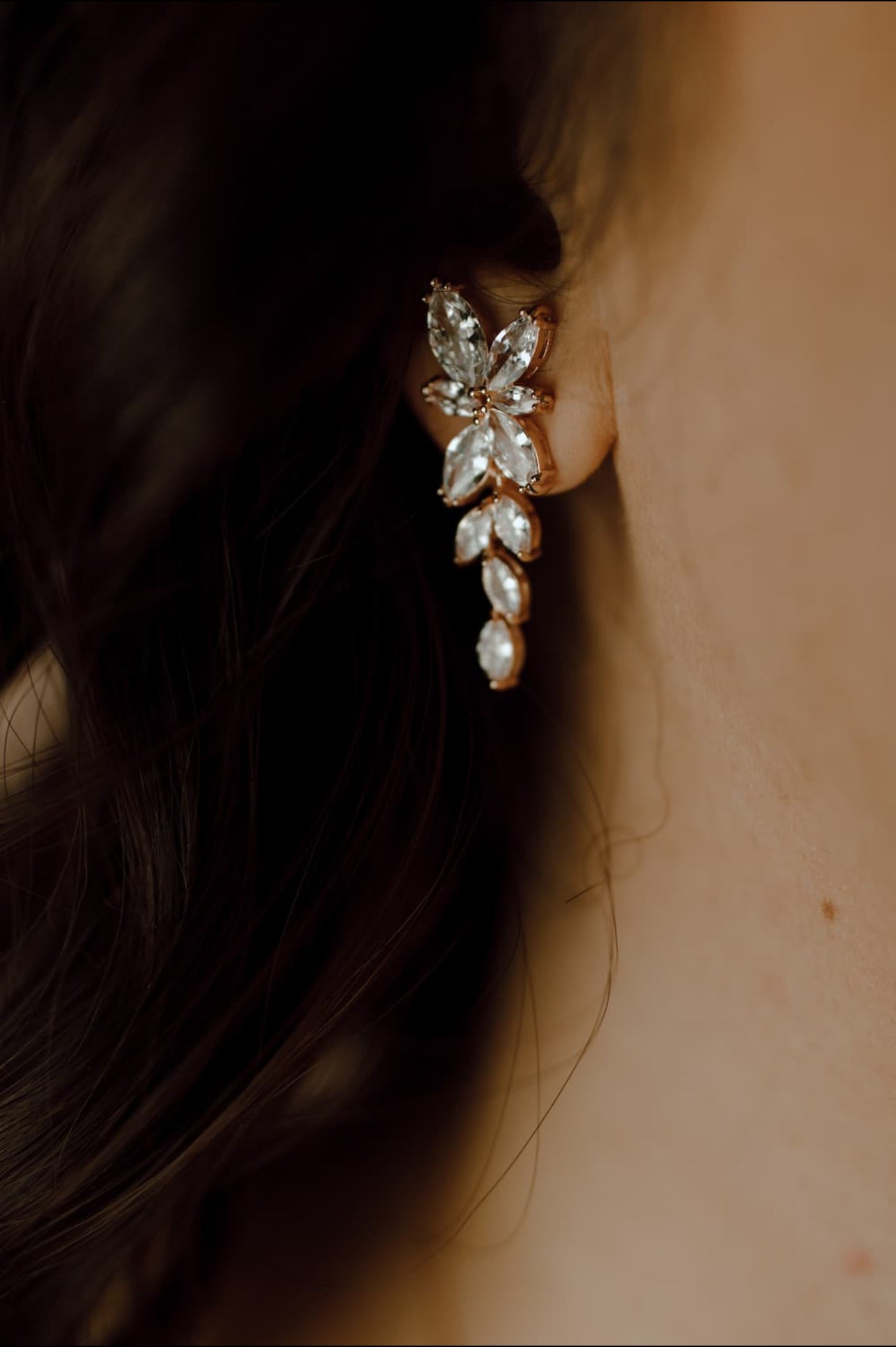 Zirconia Crystal Earrings for Women - Elegant & Hypoallergenic Stud Earrings for Everyday Wear | Perfect Gift for Birthday, Anniversary & Special Occasions