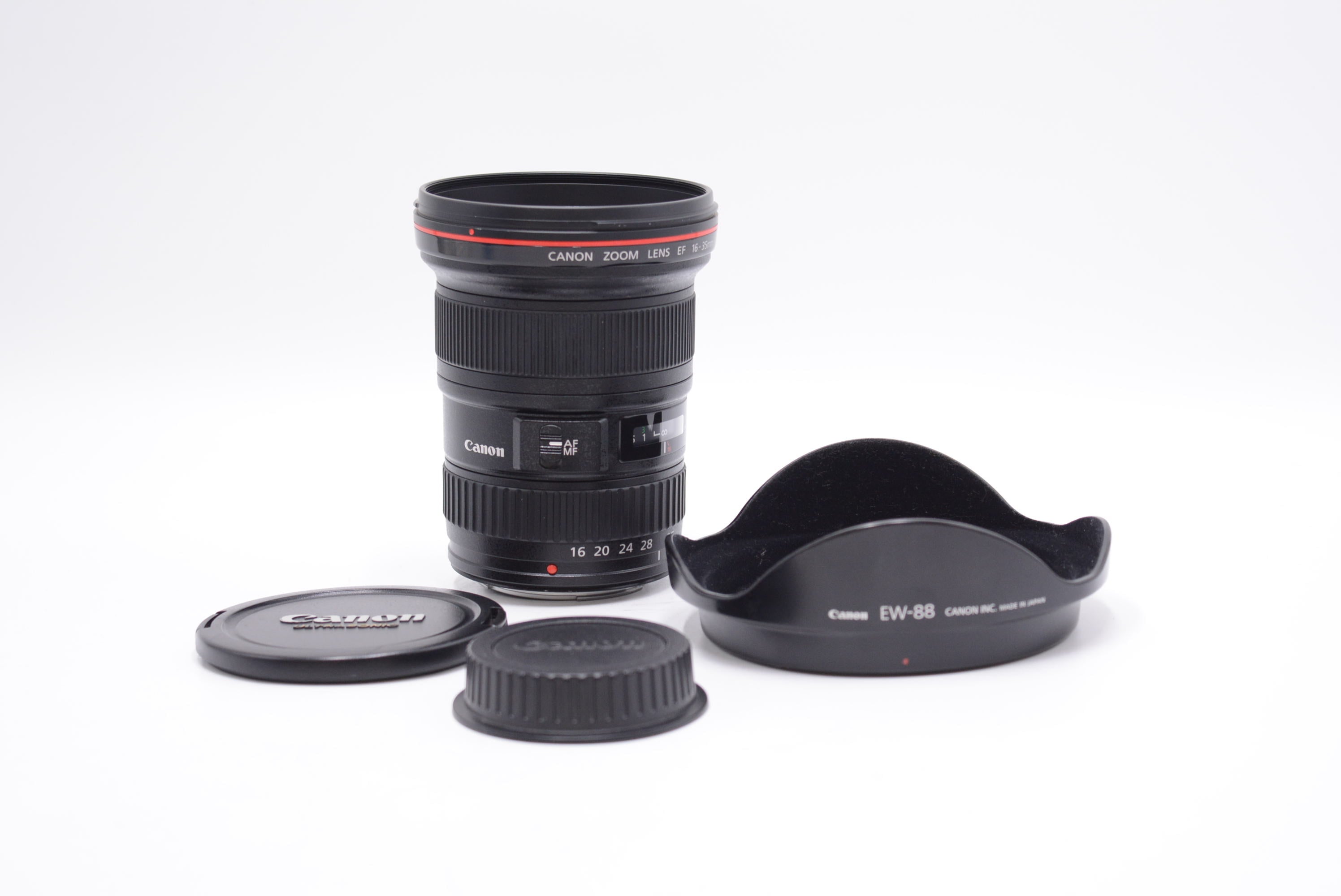 Canon EF 16-35mm f/2.8L II USM Ultra Wide Angle Zoom Lens - Professional DSLR Camera Lens for Landscape & Architecture Photography (Used, Excellent Condition) - Perfect for Travel, Real Estate & Event Photography