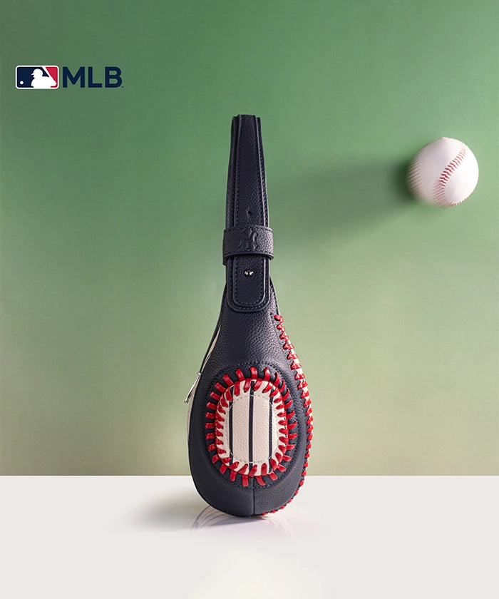 MLB New York Yankees Hobo Bag for Women - Stylish Crossbody Shoulder Purse - Perfect for Baseball Games, Travel & Everyday Use