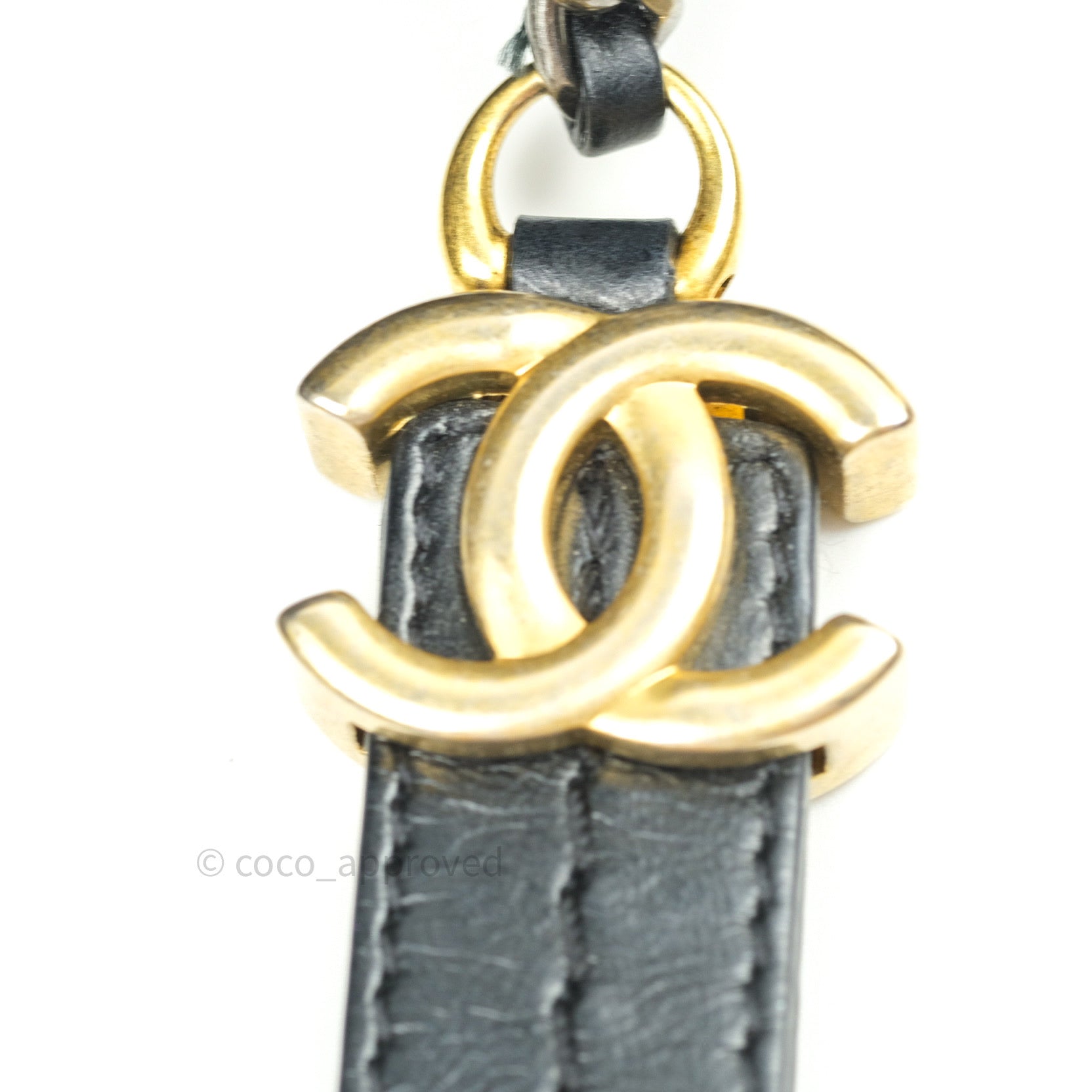 Chanel Small Gabrielle Hobo Bag in Black Calfskin with Chevron Pattern & Mixed Hardware - Perfect for Everyday Use, Work & Special Occasions