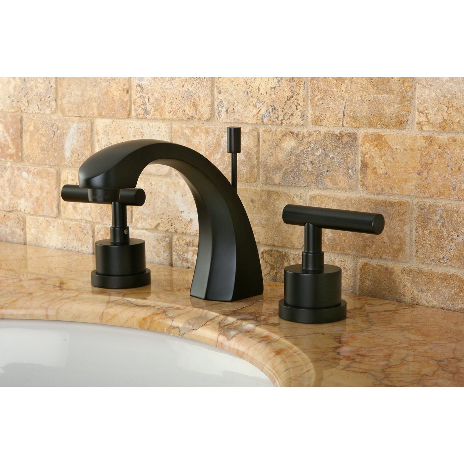 Kingston Brass KS4985CML Manhattan 8-Inch Widespread Bathroom Faucet - Oil Rubbed Bronze Finish - 5-Inch Spout Reach - Perfect for Modern Bathroom Vanities and Powder Rooms
