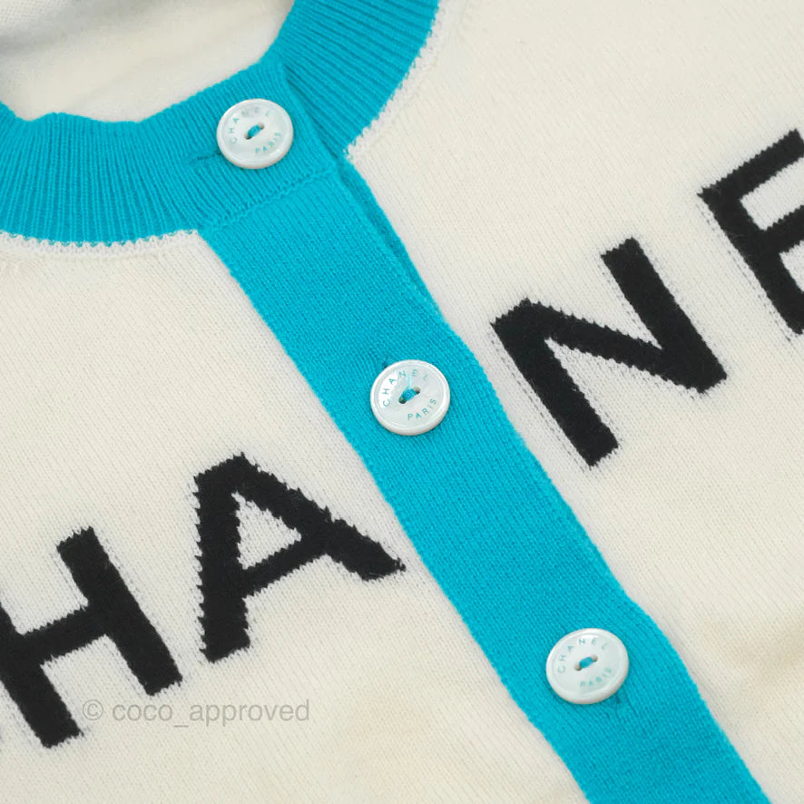 Chanel Two-Tone Cashmere Cardigan - Runway 2019 Spring/Summer Collection - Size 34 - Luxury Women's Knitwear for Office & Evening Events