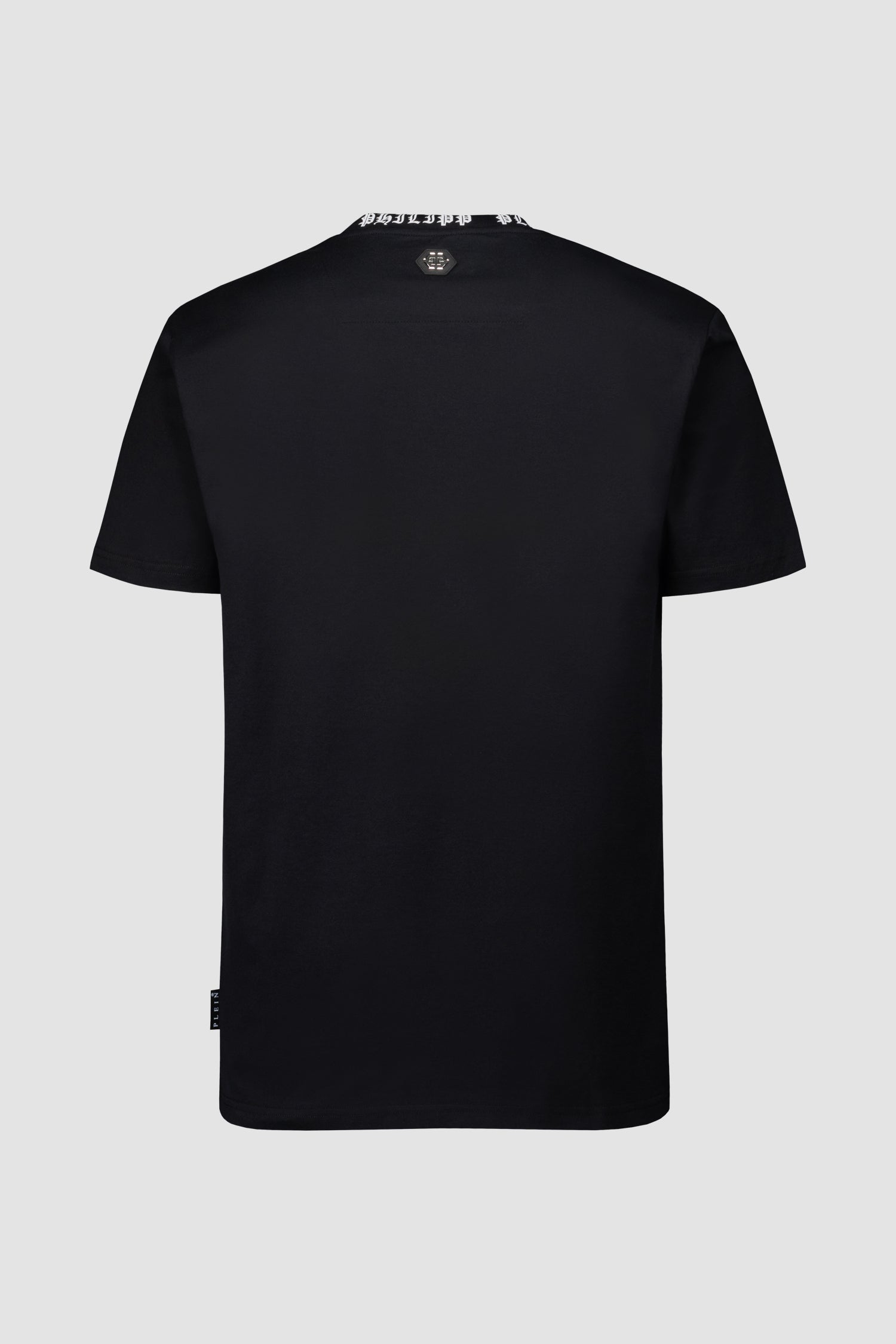 Philipp Plein Black Round Neck Short Sleeve Skull & Bones Graphic T-Shirt for Men - Stylish Casual Wear for Street Fashion & Night Out