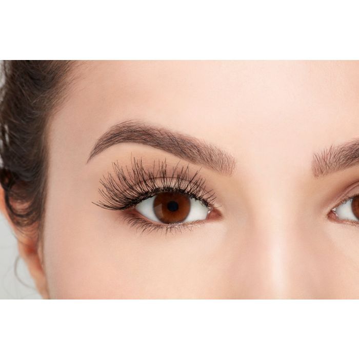 Ardell Wispies 113 False Eyelashes - Natural Looking Fluttery Lashes for Everyday Wear & Special Occasions | Perfect for Parties, Weddings & Date Nights