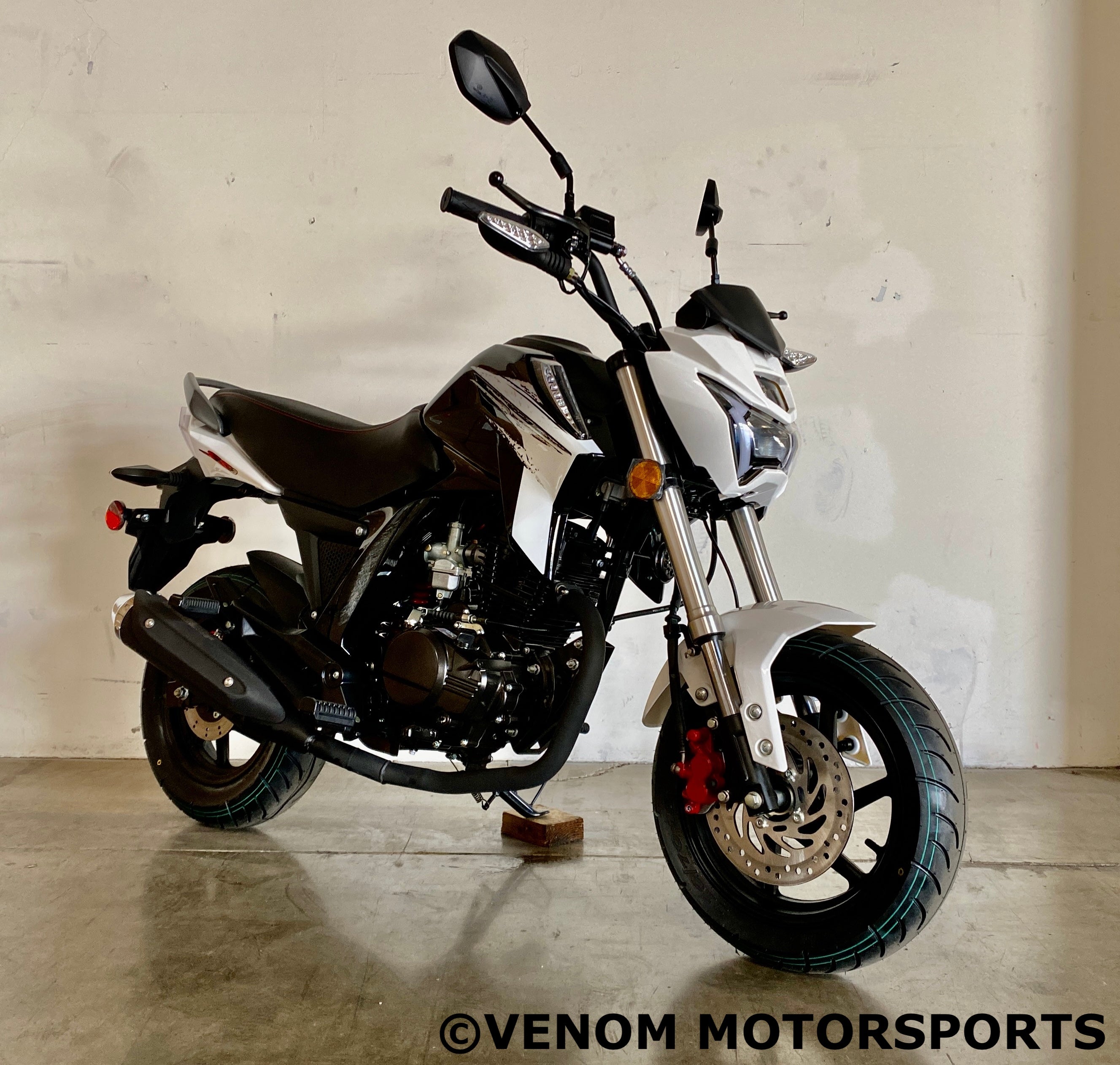 **Lifan SS3 150cc Motorcycle - 5-Speed Manual Dirt Bike for Adults, Off-Road & Trail Riding**