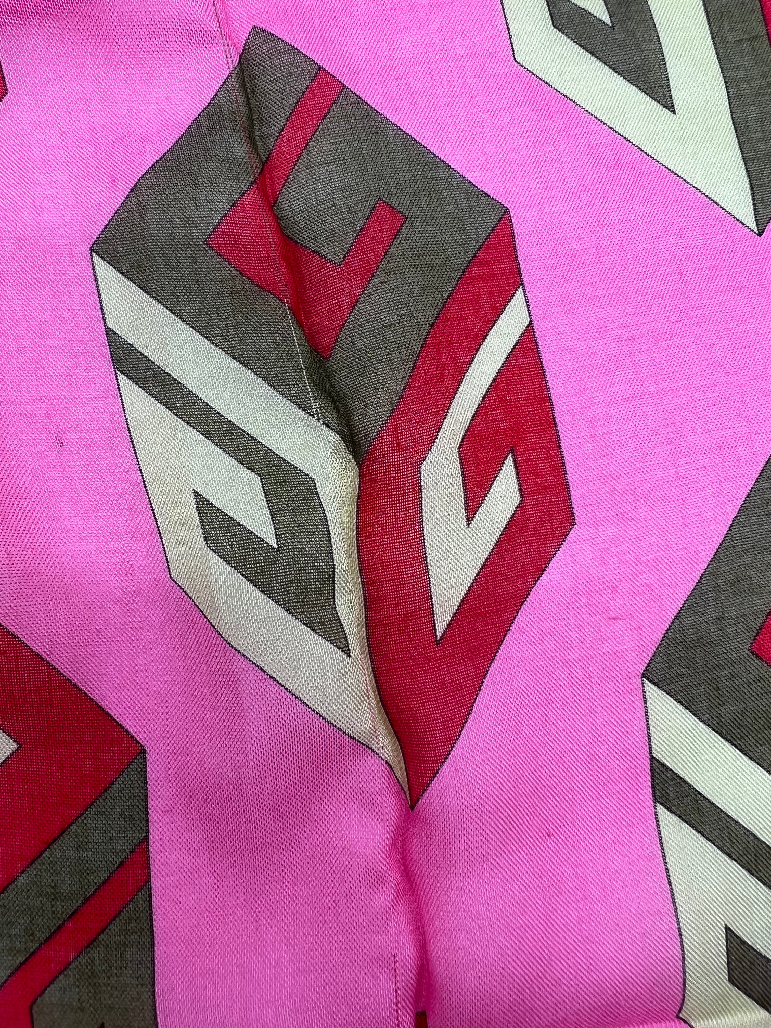 Gucci Pink Cubo Logo Scarf - Luxury Designer Silk Scarf for Women | Perfect for Fashion Accessories, Gift Giving & Special Occasions