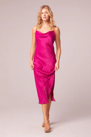 Luxury Silk Electric Dress for Women - Elegant & Comfortable Evening Gown for Parties, Weddings & Special Occasions
