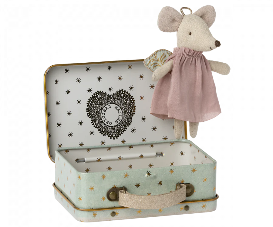Stylish Angel Mouse Luggage Tag - Cute Suitcase Accessory for Travel Bags, Perfect Gift for Frequent Flyers & Travel Lovers