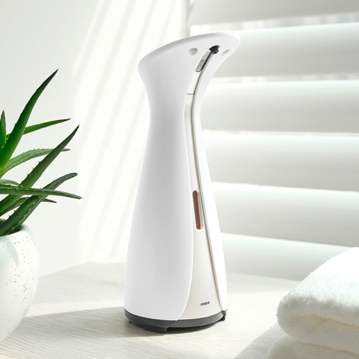 Automatic Touchless Soap and Hand Sanitizer Dispenser - Ideal for Home, Office, and Public Restrooms - Hygienic Hands-Free Solution