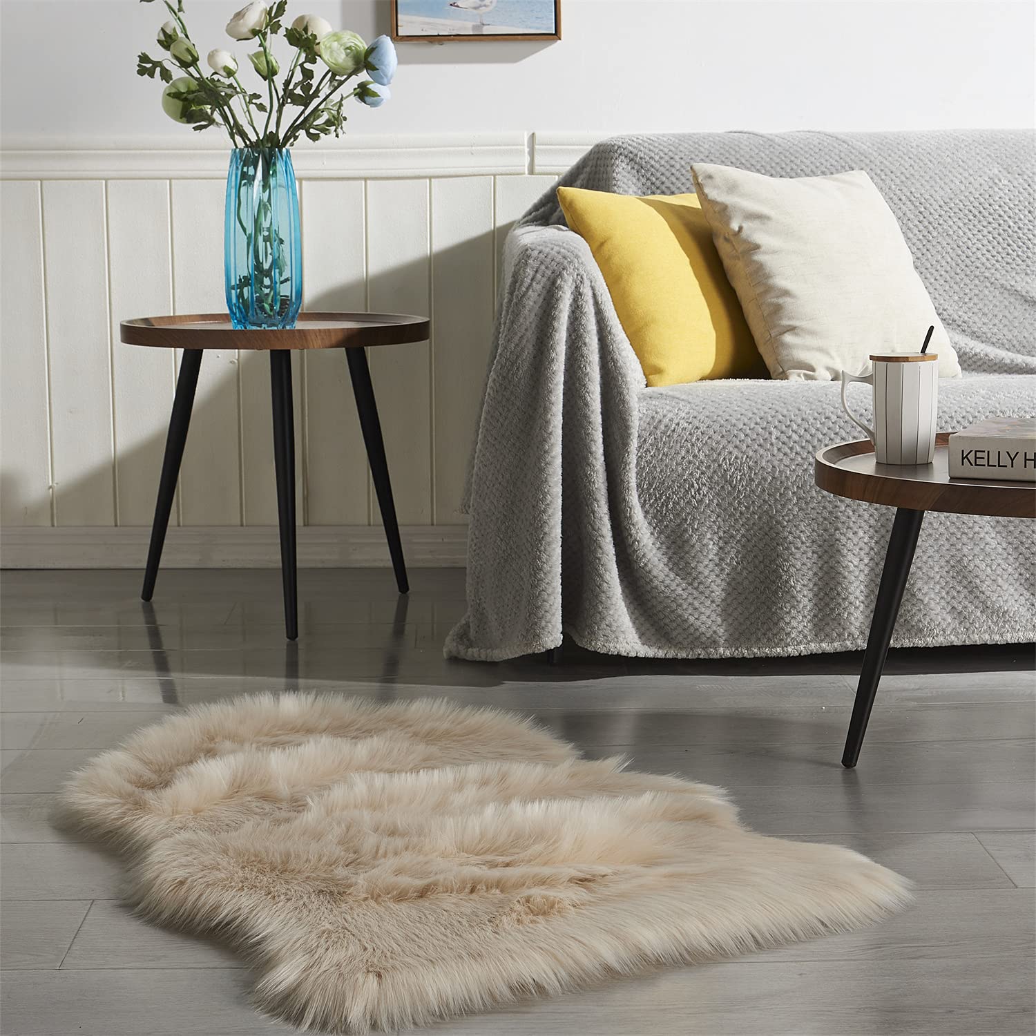 Arbosofe Faux Fur Sheepskin Rug - Soft Fluffy Beige Shaggy Area Rug 2x3 Feet for Bedroom & Living Room - Cozy Home Decor for Floor, Sofa, Nursery & Pet Area