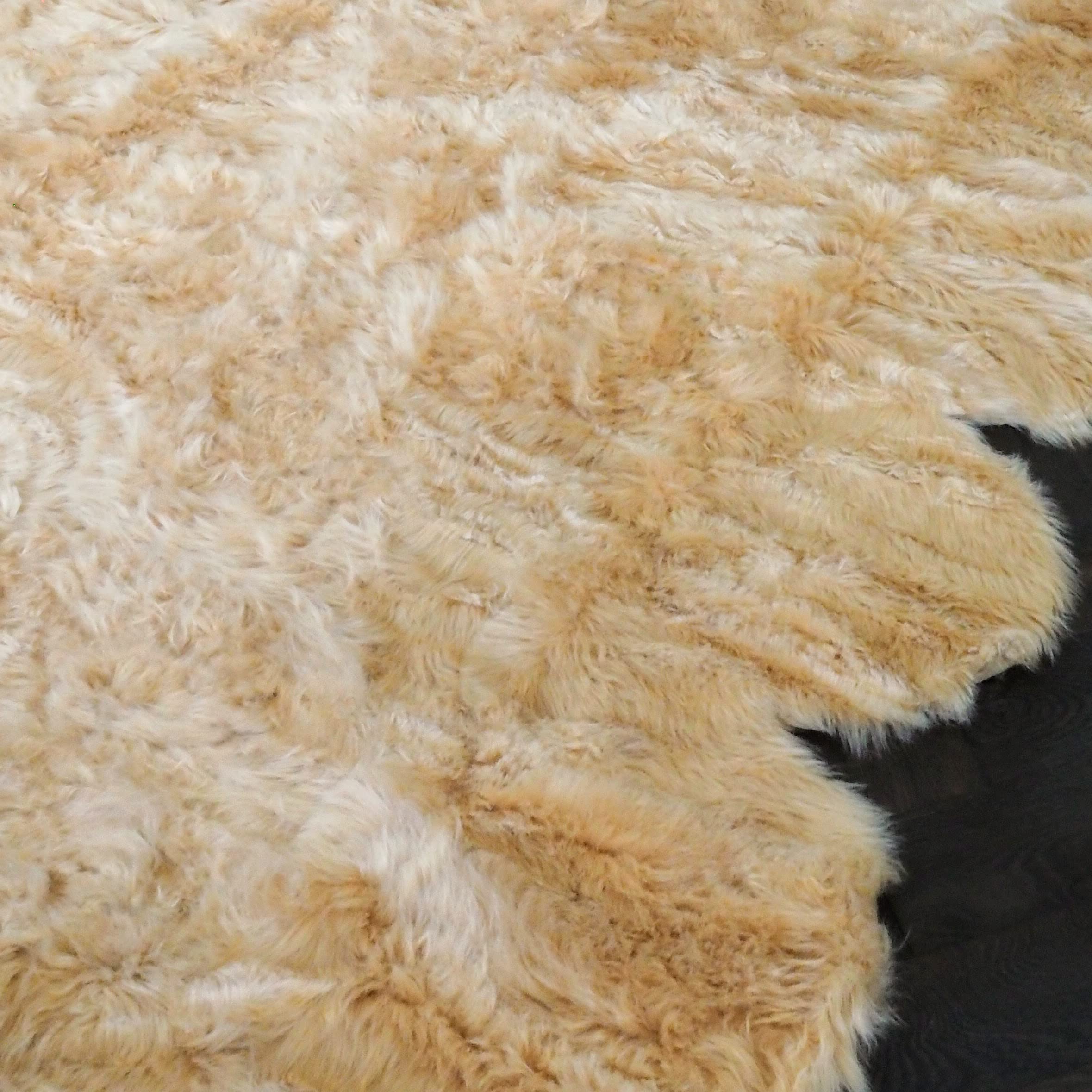 Maia Faux Fur Rug - 6x9 Feet Imitated Sheepskin, Machine Washable, Luxurious Champagne Shag Carpet for Bedroom, Living Room & Bathroom - Soft & Cozy Home Decor for Winter Warmth & Pet-Friendly Spaces