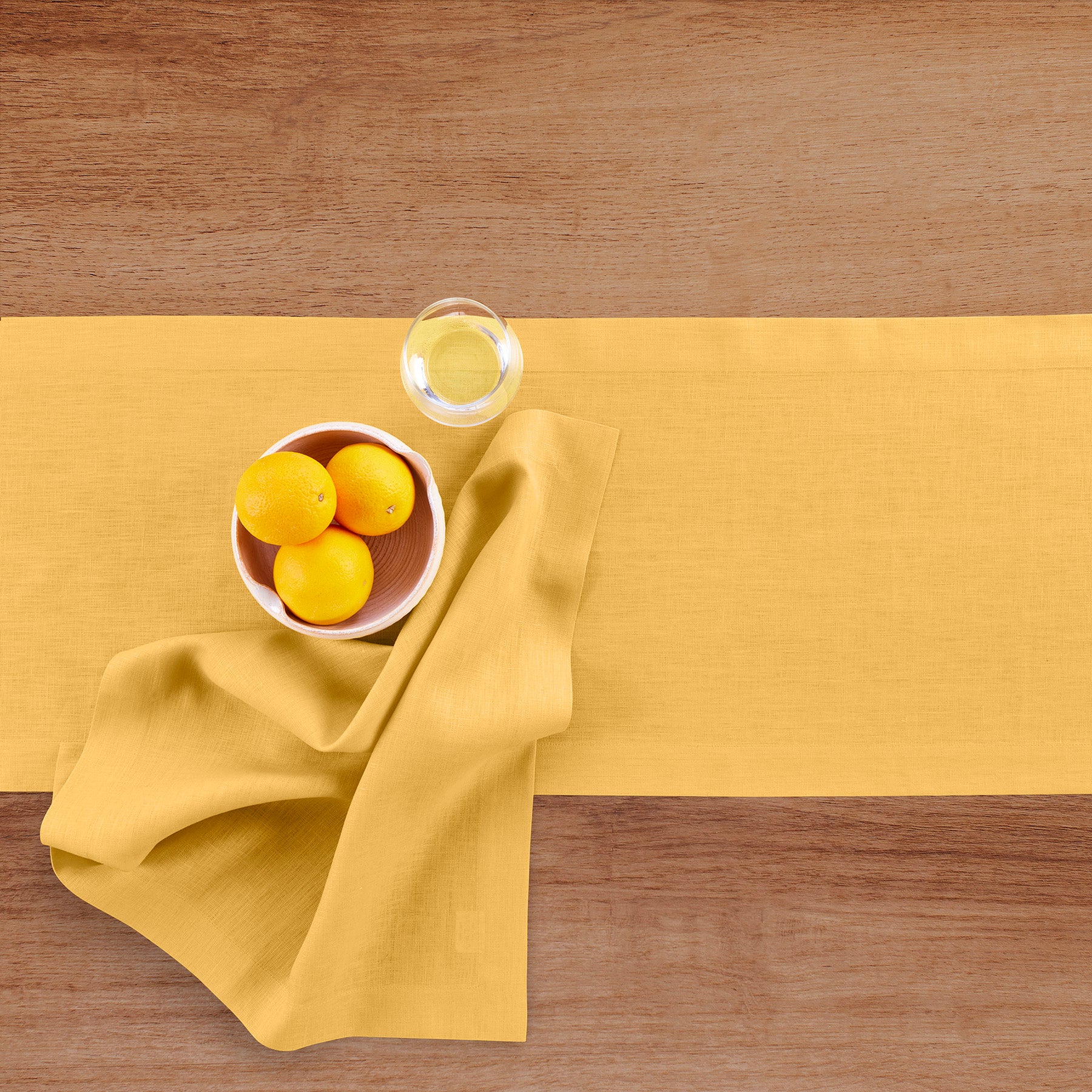 Elegant Fete Table Runner for Weddings, Parties & Events - Premium Decorative Dining Table Cloth for Home Decor & Special Occasions