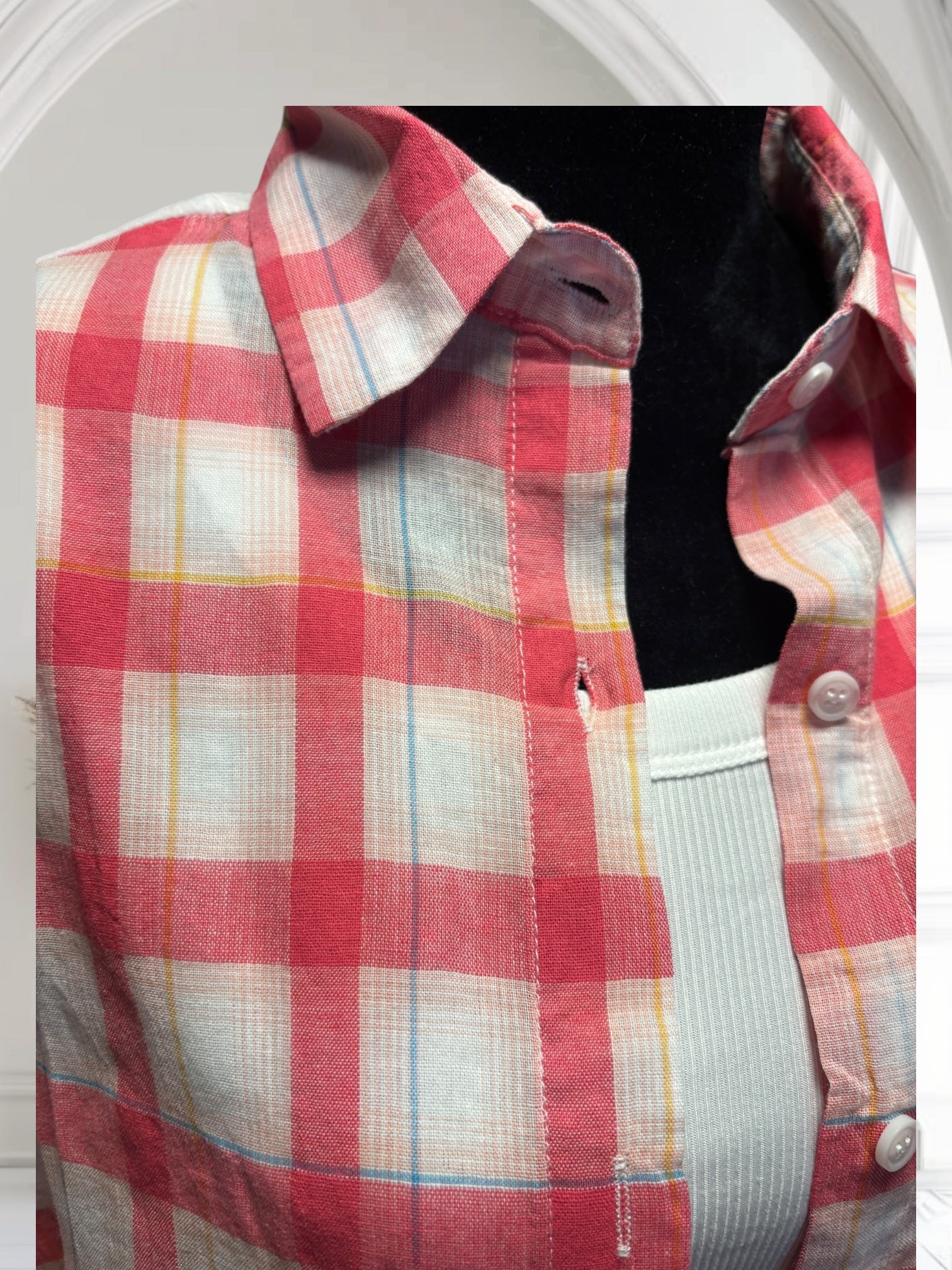 Stylish Women's Plaid Shirt - Summer Short Sleeve Thin Button Down Top for Casual Outings & Beach Cover Ups