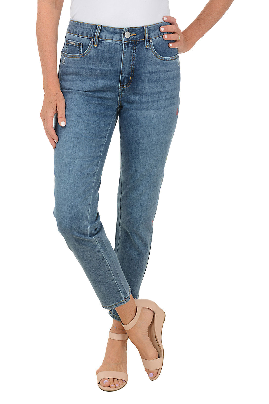 MEDIUM WASH DENIM