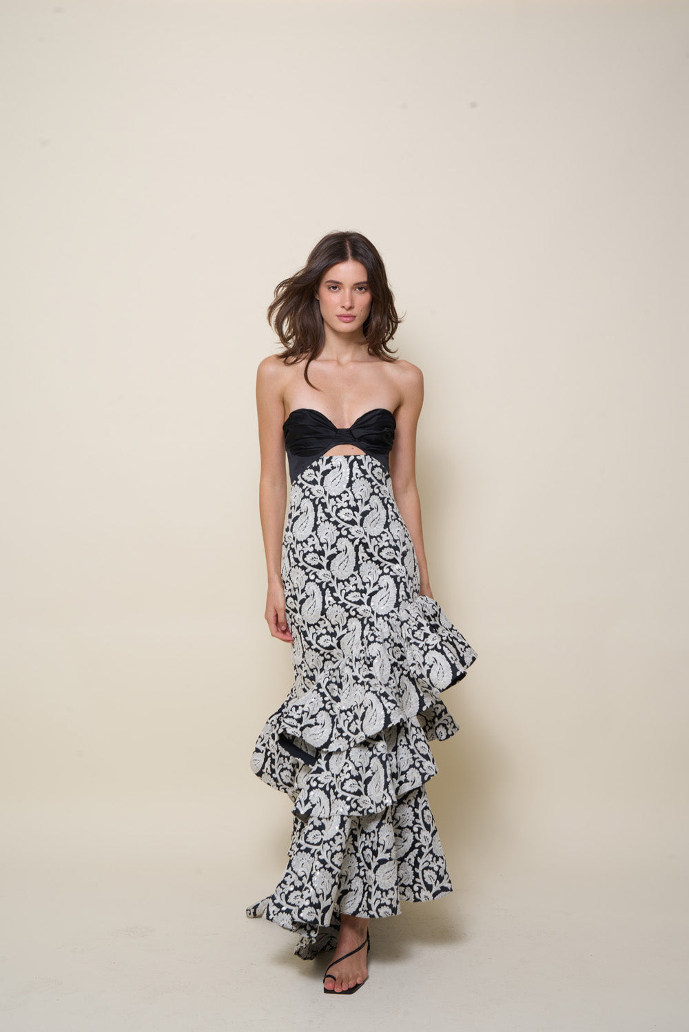 Mysterious Al Andar Dress - Elegant Women's Flowy Maxi Dress for Parties, Weddings & Special Occasions
