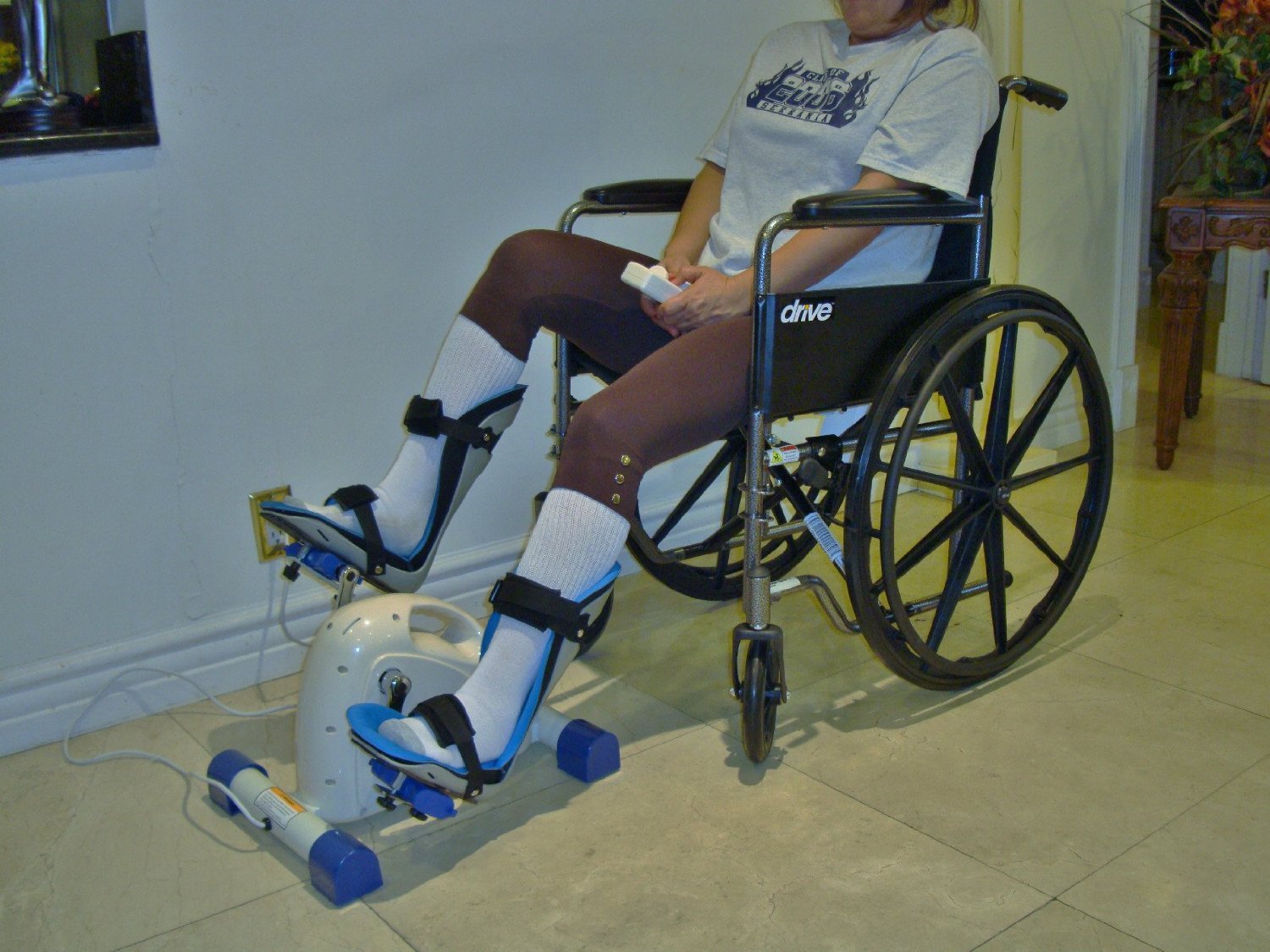 Sago® Adjustable Foot Splints for Motorized Exercise Bikes - Pair for Handicapped & Disabled Users (Include Shoe Size/Height/Weight/Gender) - Ideal for Physical Therapy, Rehabilitation & Home Exercise Equipment