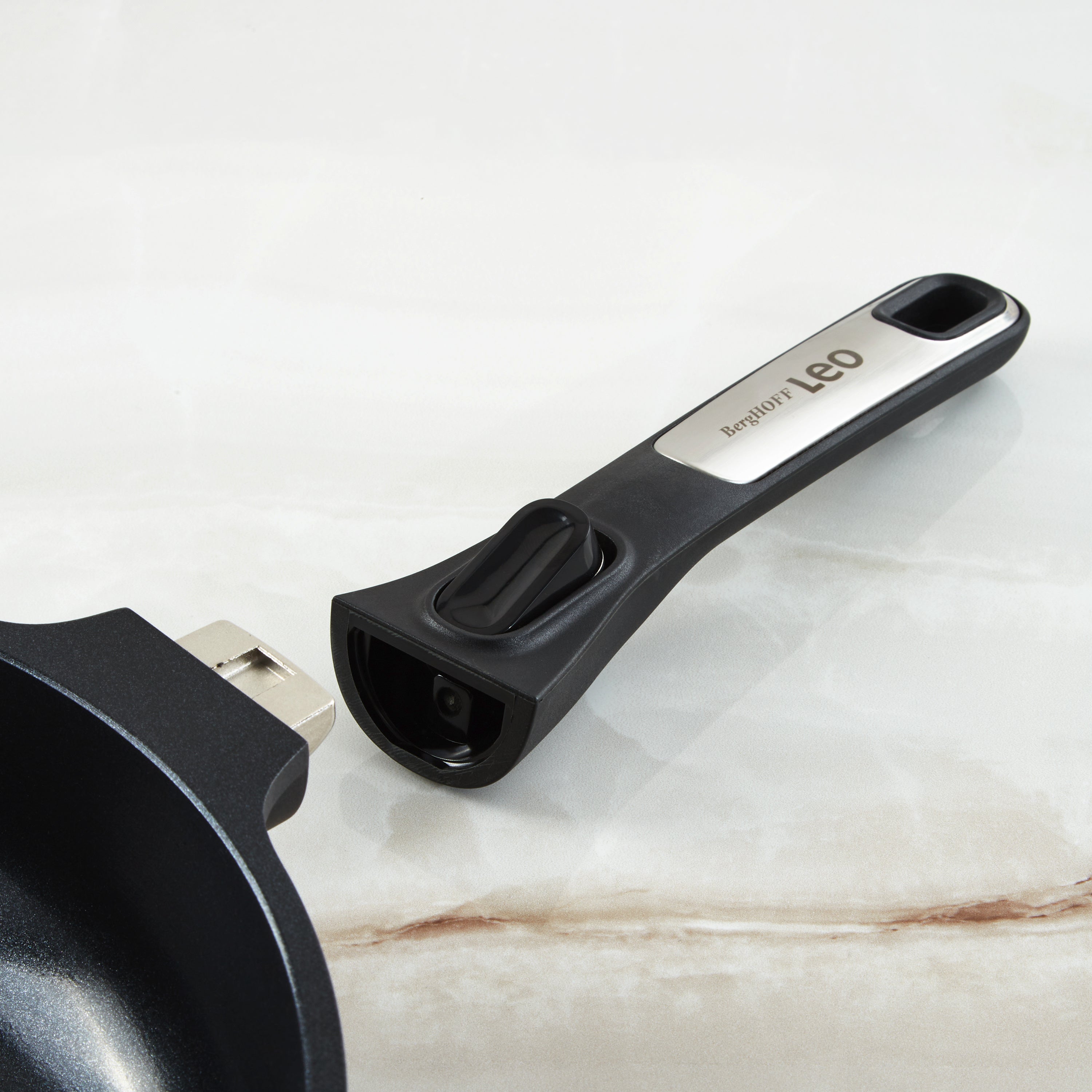 BergHOFF Leo Phantom Nonstick Ceramic 11-Inch Fry Pan with Recycled Aluminum - Perfect for Sauteing, Frying & Healthy Cooking