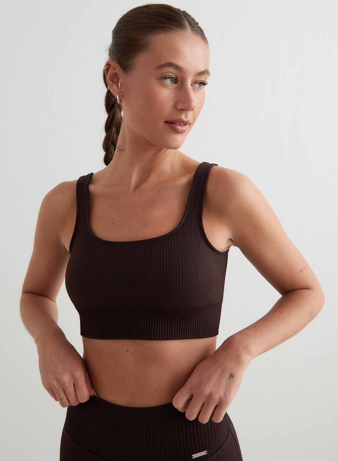 Premium Cacao Ribbed Seamless Bra - Wireless Comfort for Yoga, Workout & Everyday Wear