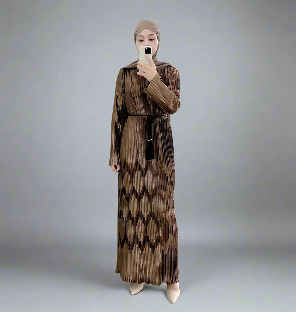 Elegant Pleated Abaya Dress for Muslim Women - Modest Islamic Fashion for Prayer, Eid & Special Occasions